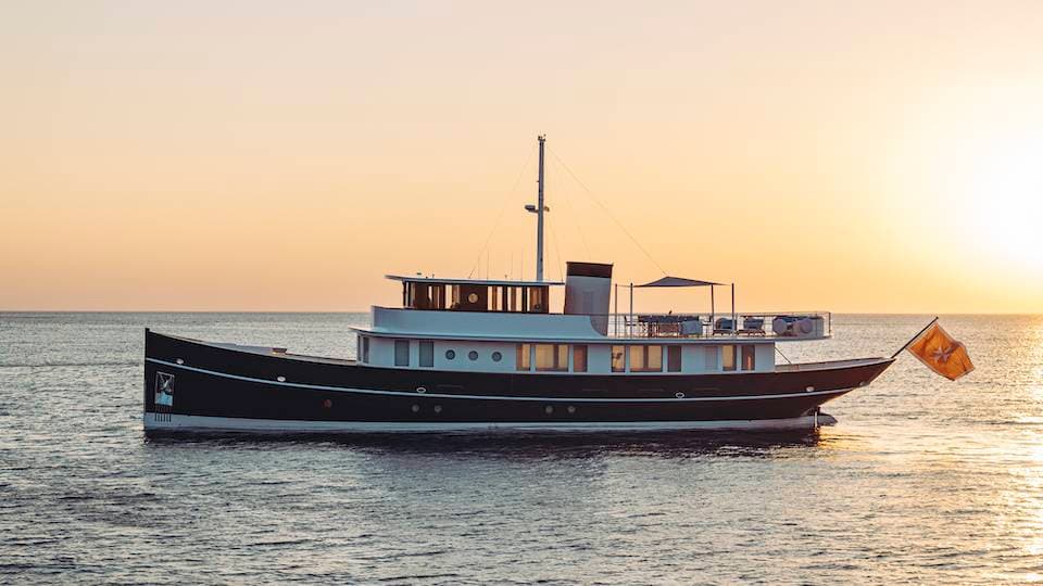 Far Niente - ext | Drivas Yachts