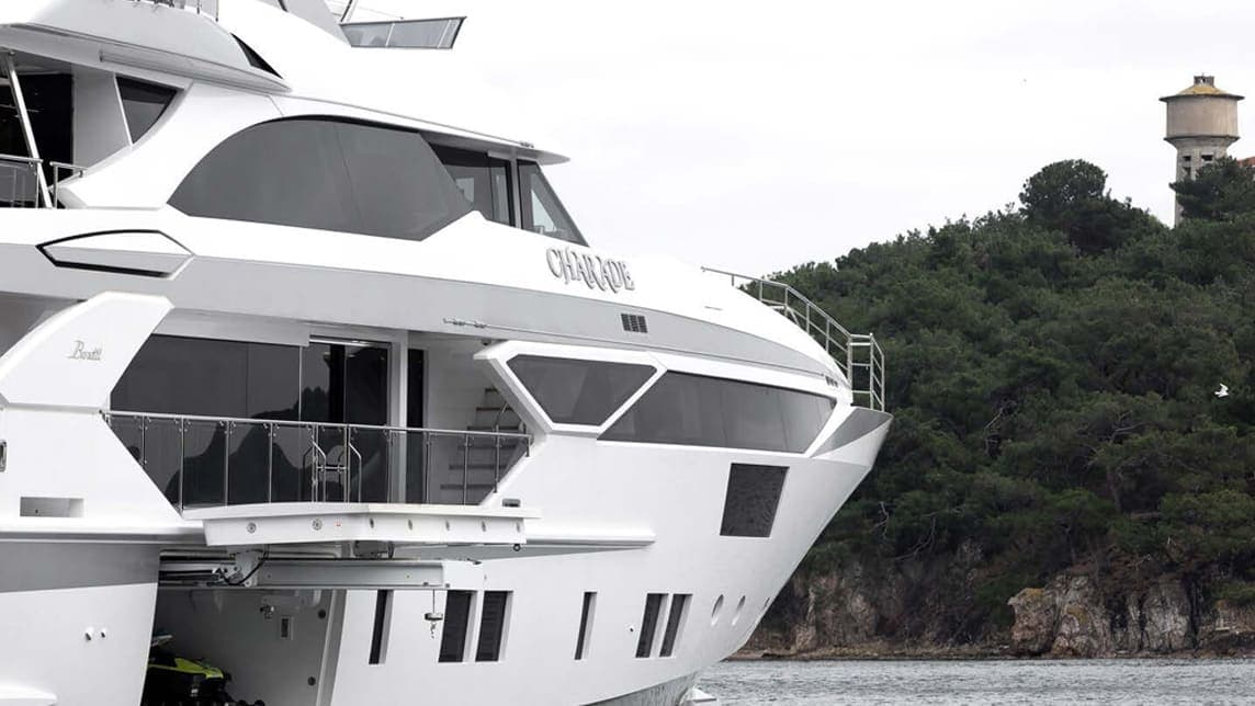 CHARADE - ext port | Drivas Yachts