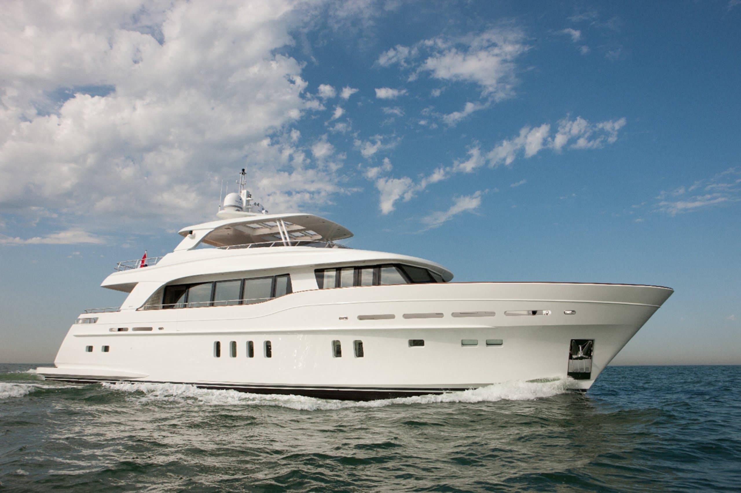 FIREFLY | Drivas Yachts