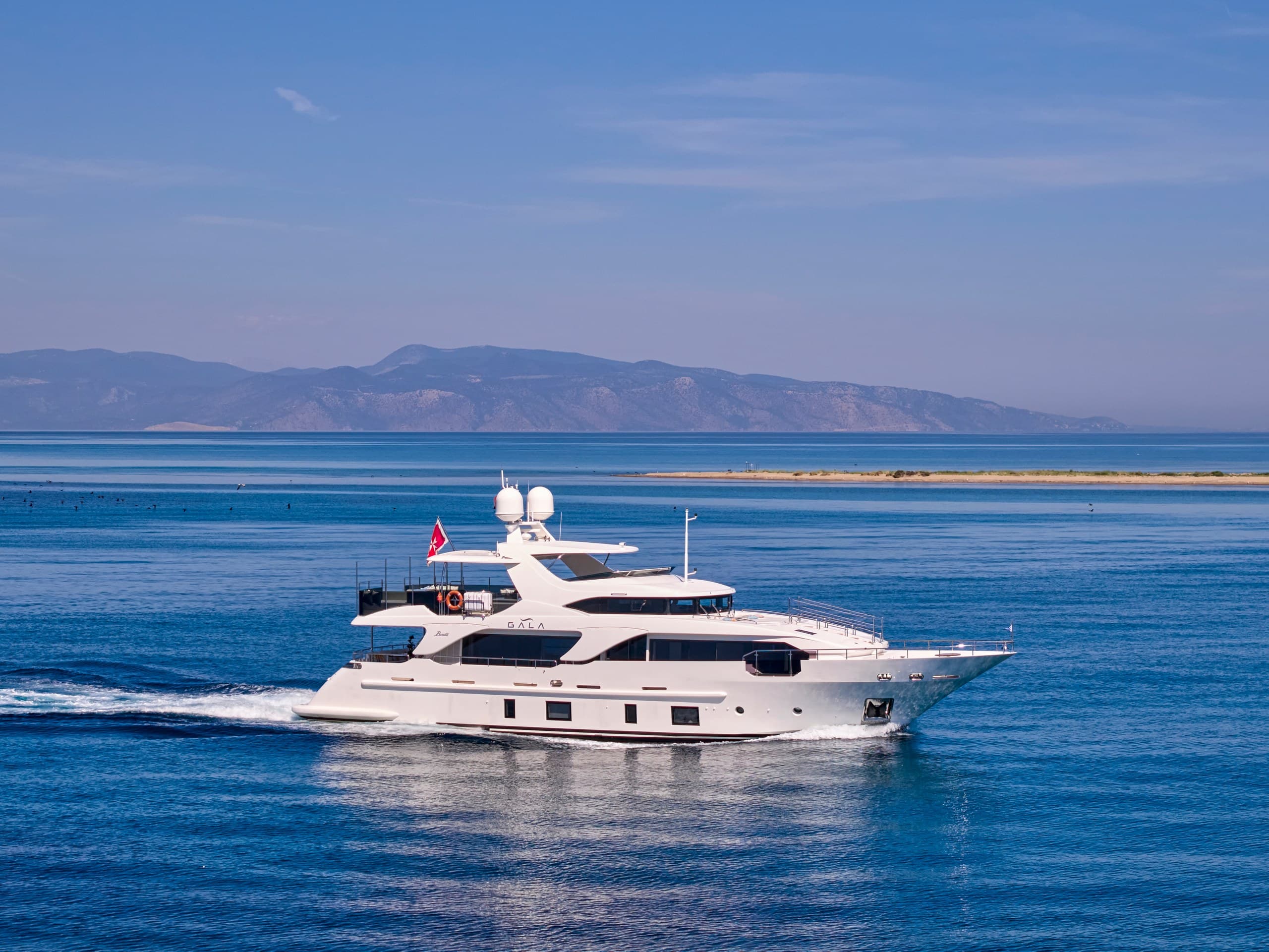 GALA I - ext running | Drivas Yachts