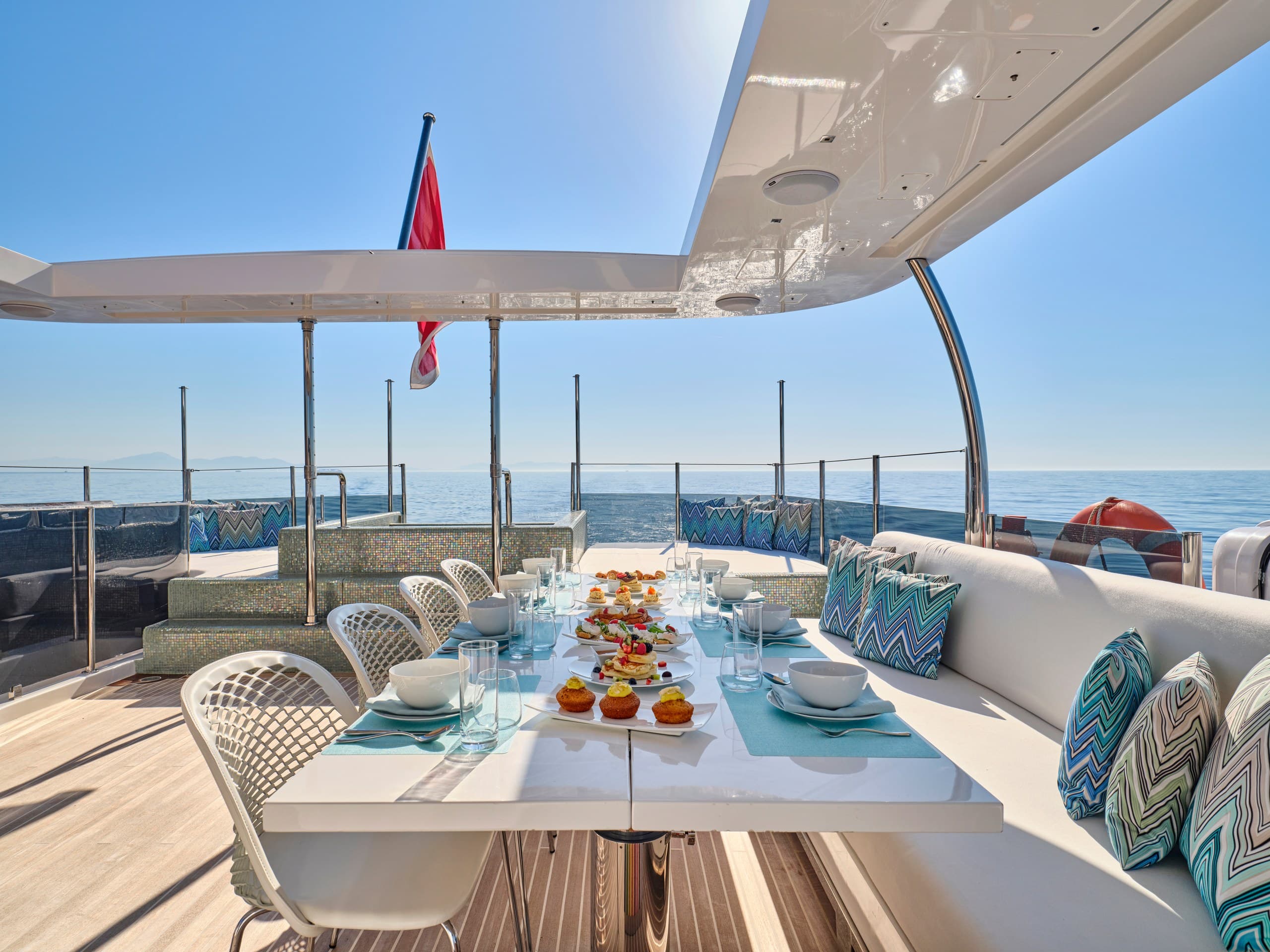 GALA I - dining ext | Drivas Yachts
