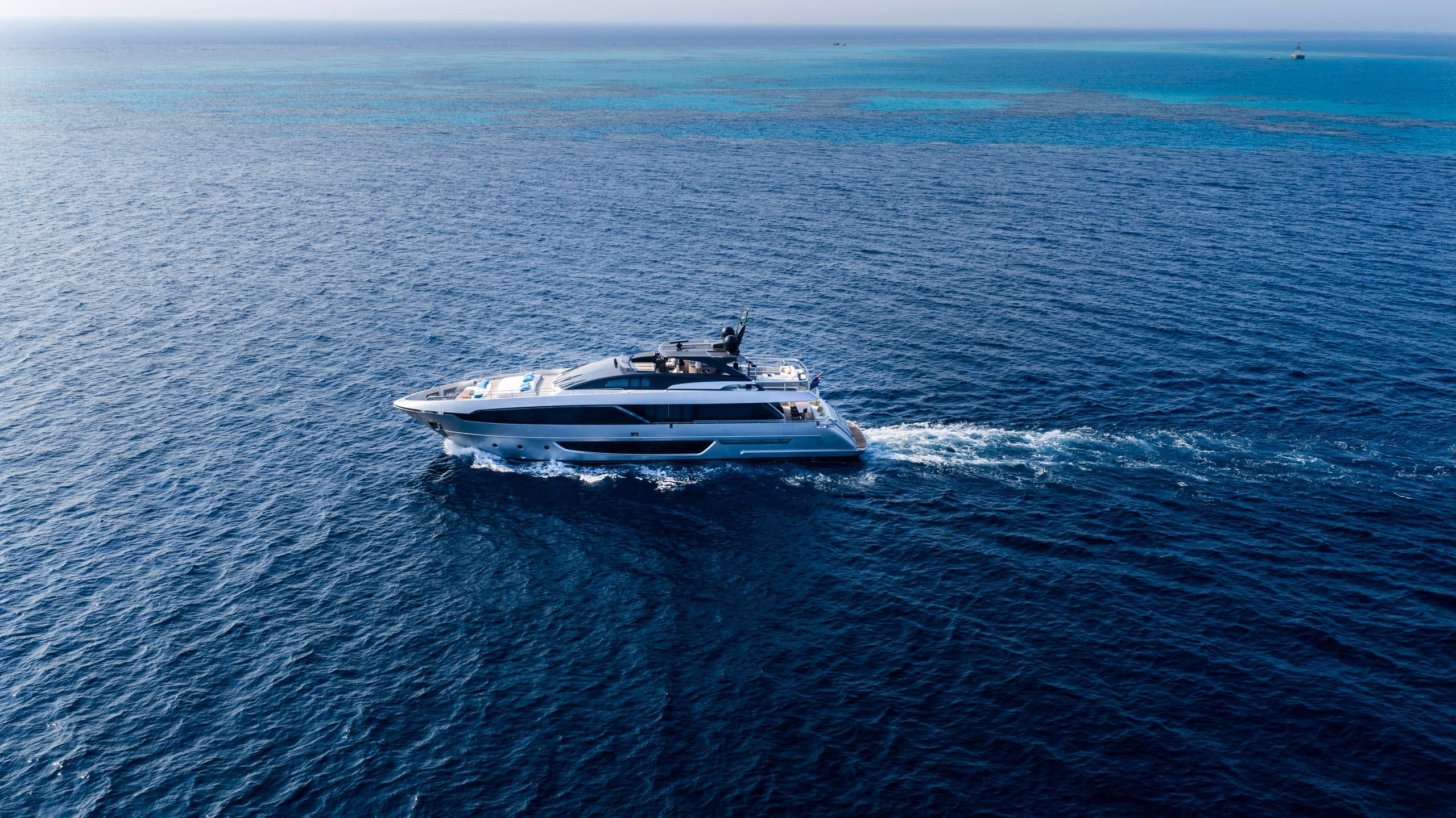 DARK HORSE | Drivas Yachts