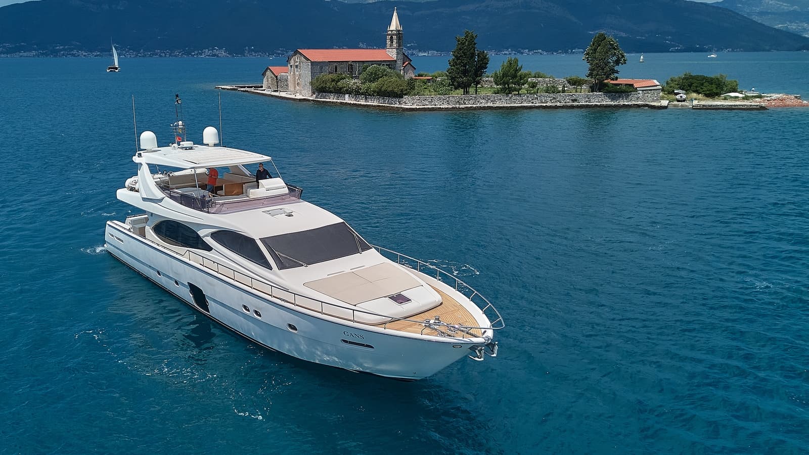 GANS - aerial | Drivas Yachts