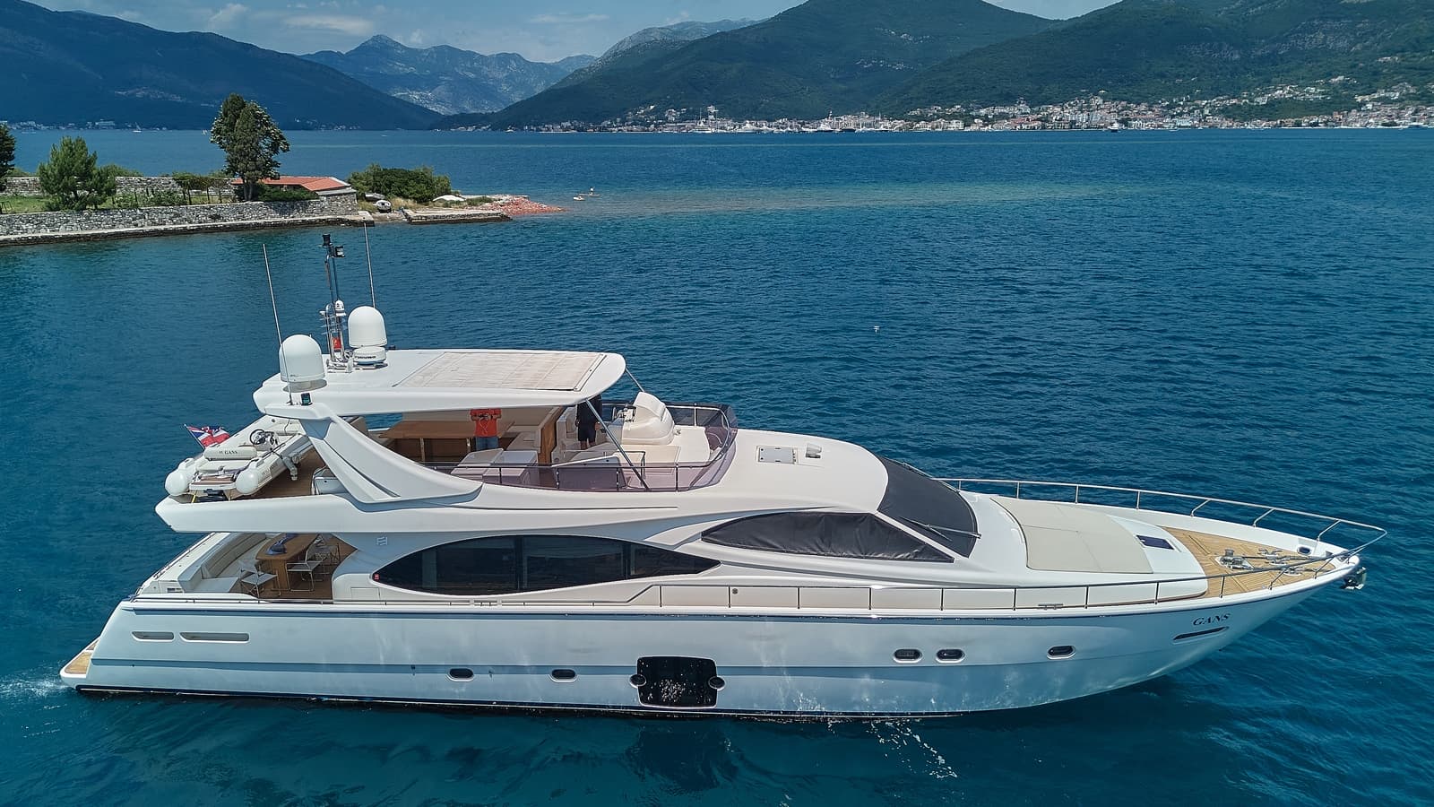 GANS - ext stbd | Drivas Yachts