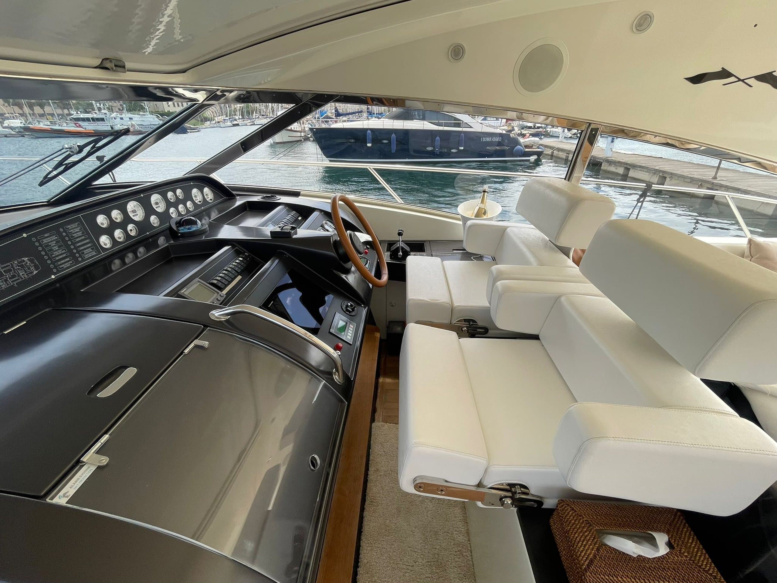 SARNICO 65 | Drivas Yachts