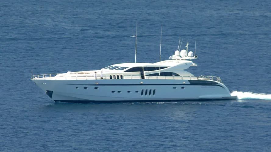 VITAMIN SEA - ext stbd | Drivas Yachts