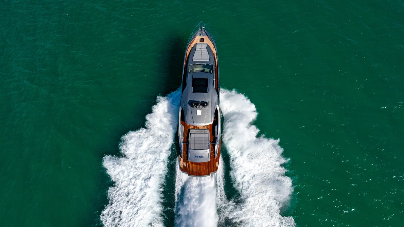 UNREEL - aerial | Drivas Yachts
