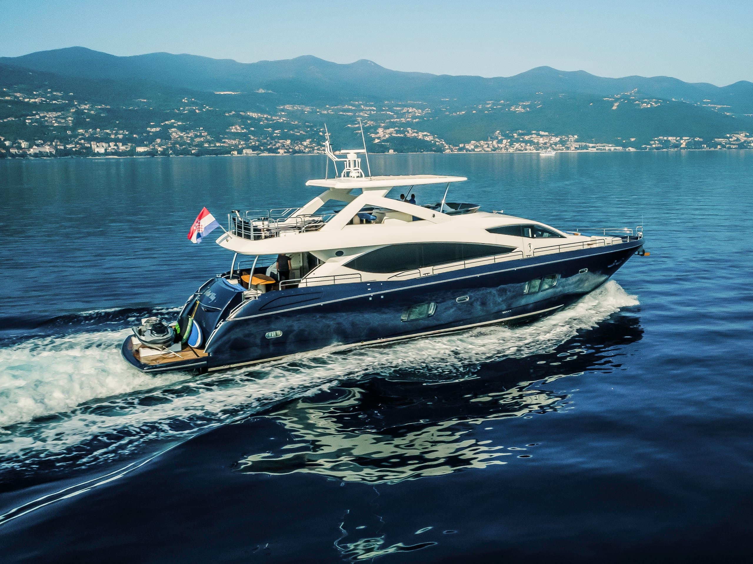 THE BEST WAY | Drivas Yachts
