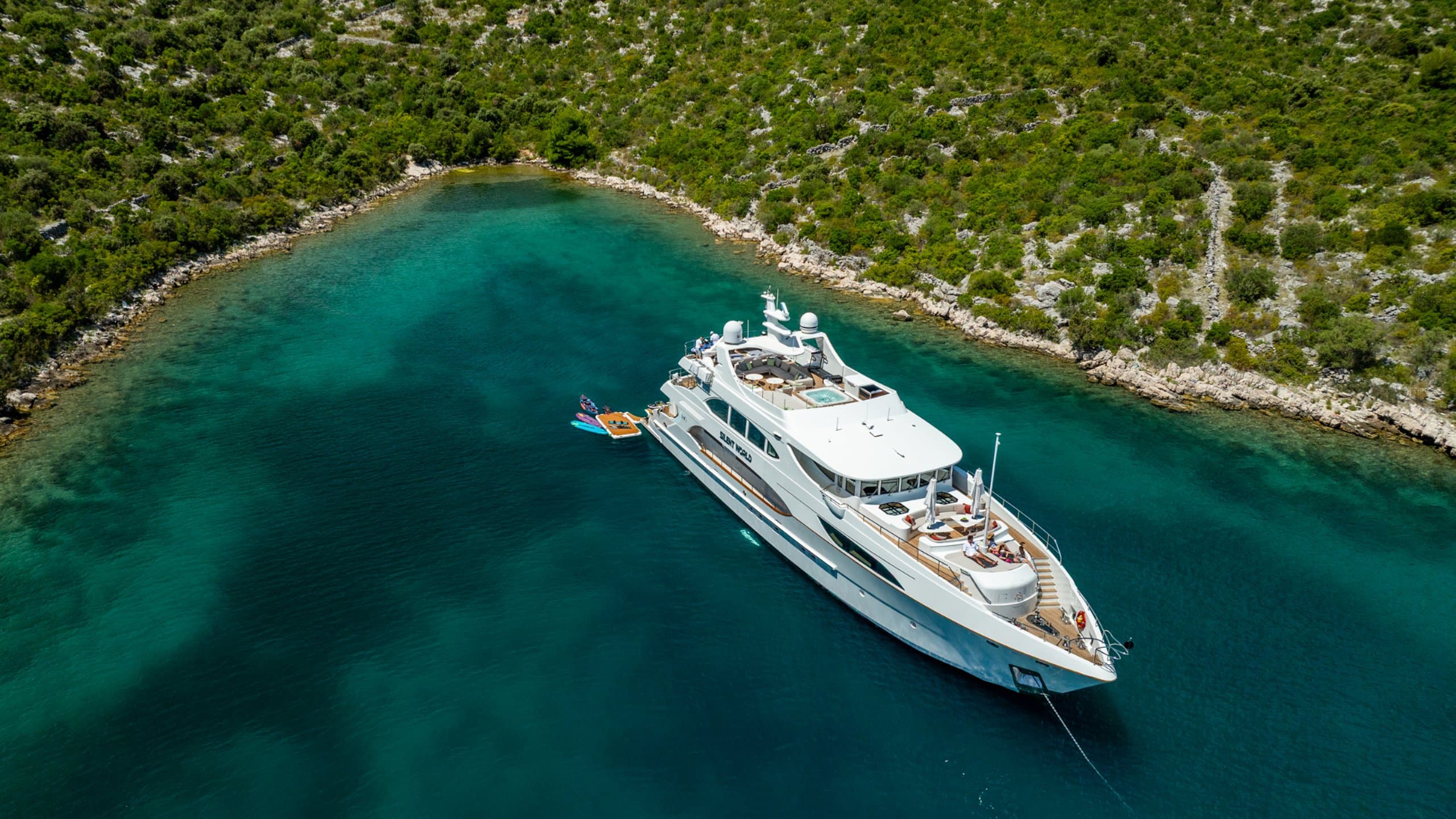 SILENT WORLD | Drivas Yachts