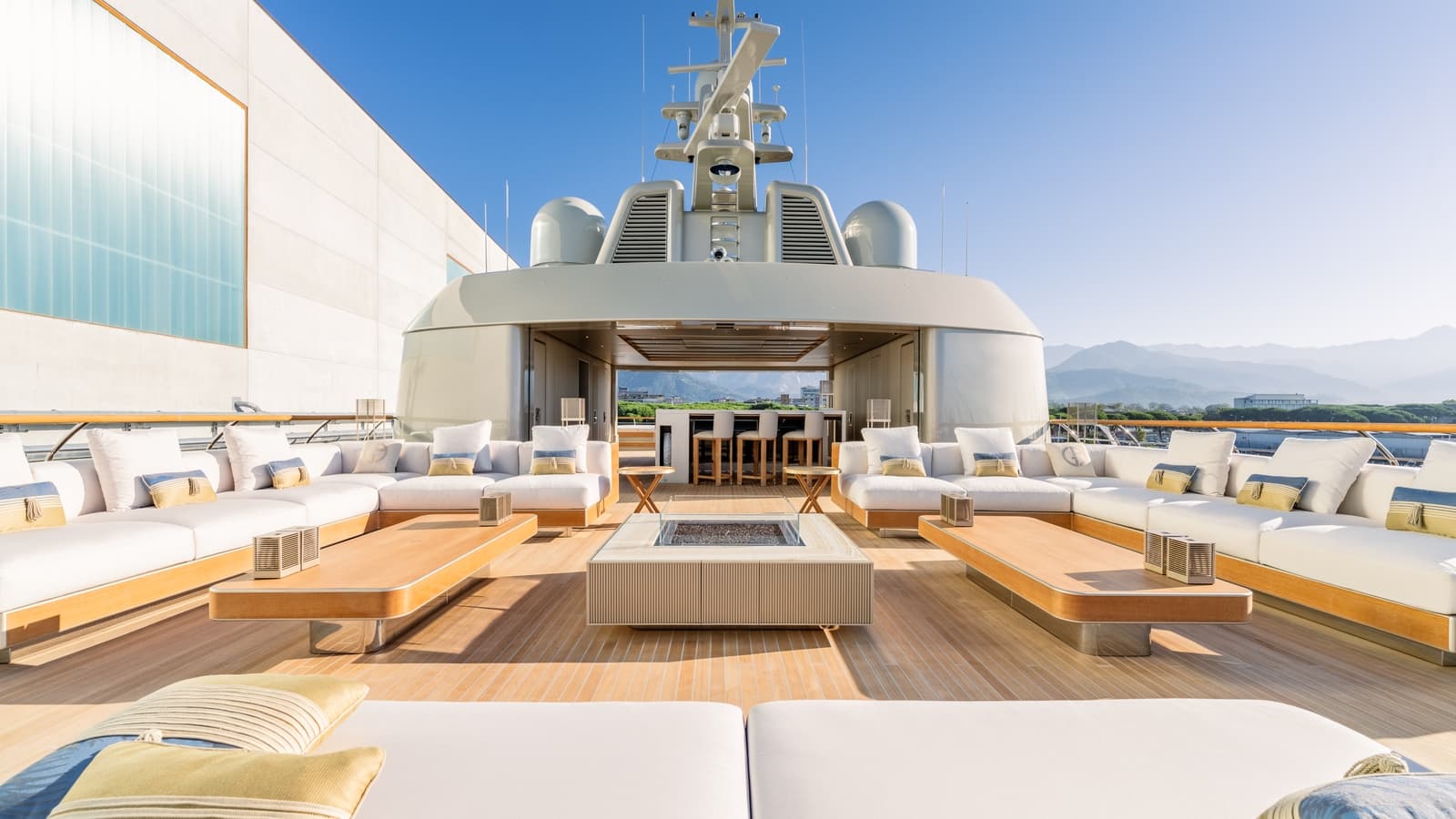 GECO (by G. Armani) - deck aft | Drivas Yachts