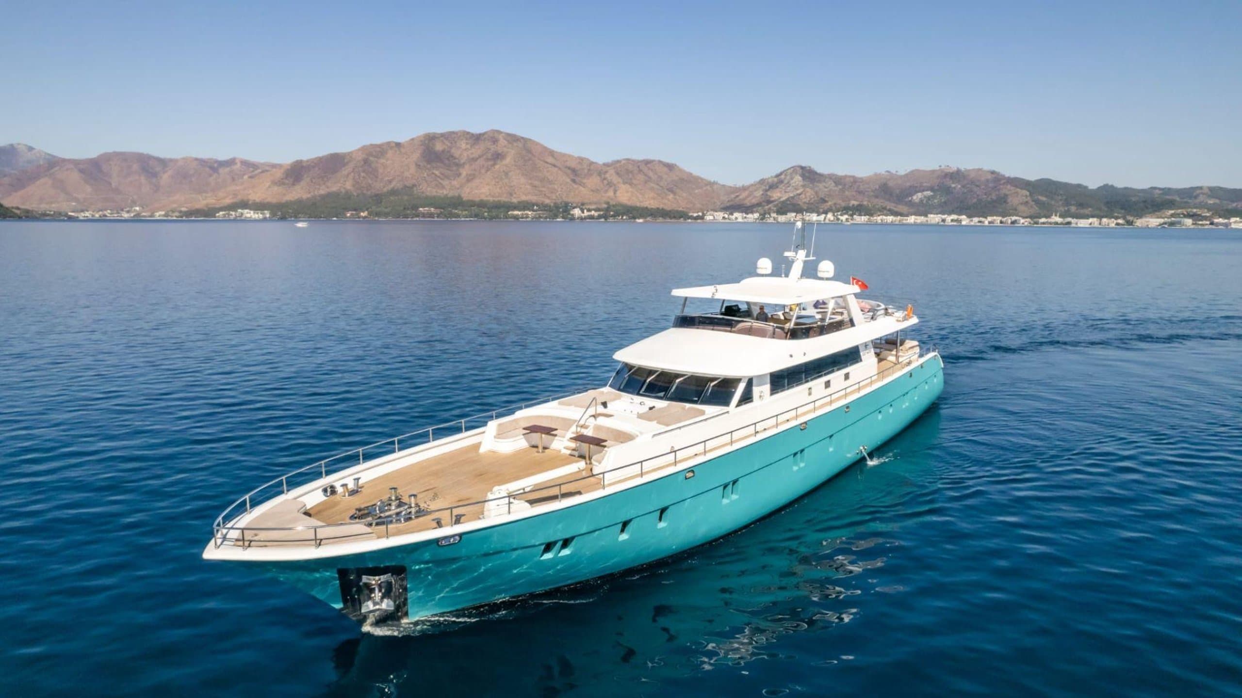 DEEP WATER | Drivas Yachts