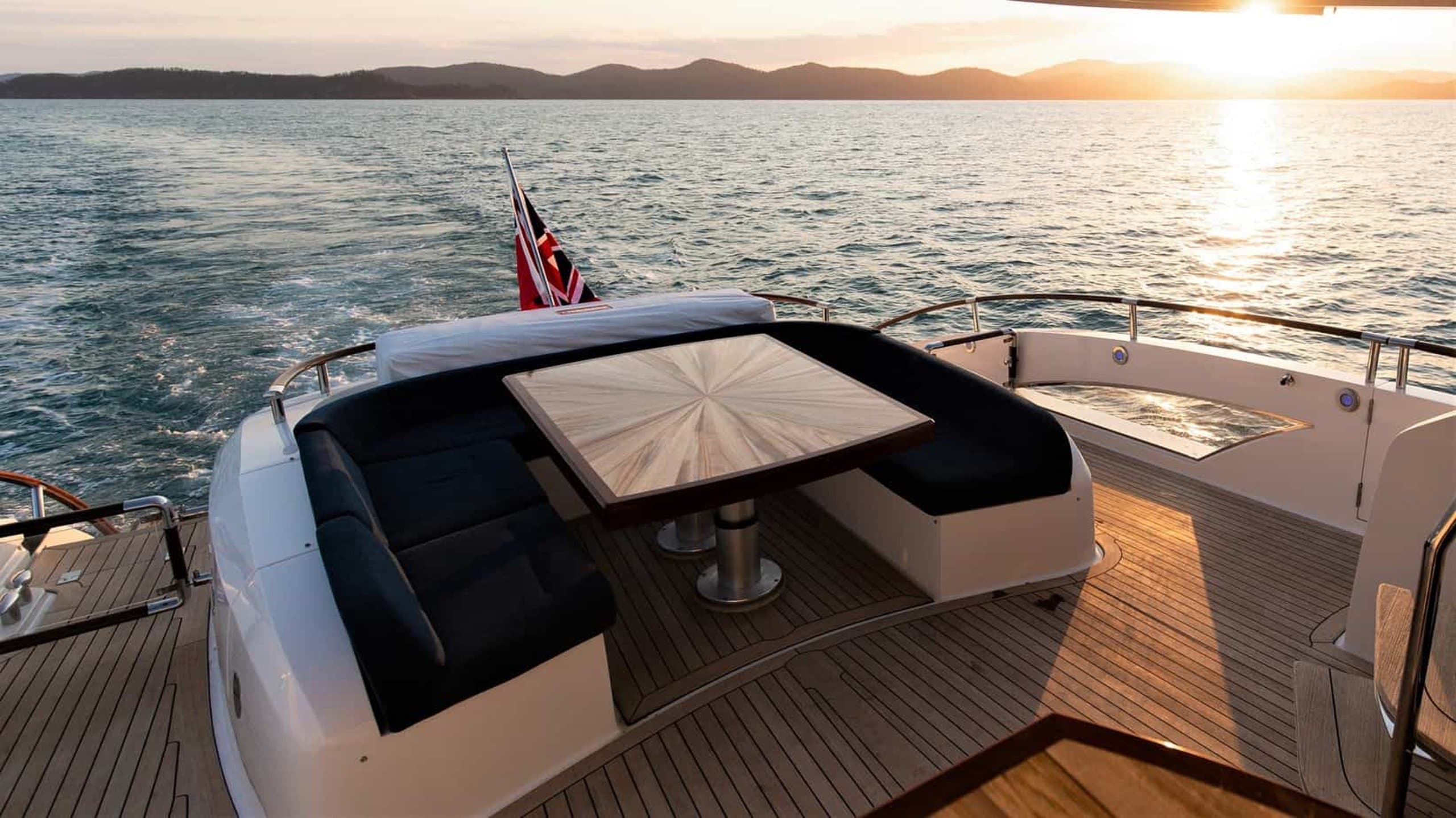LA MAR | Drivas Yachts