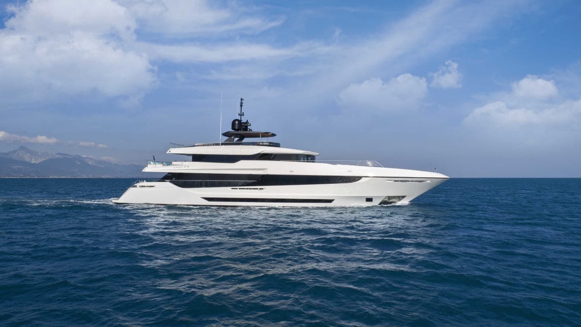 Motor yacht SANCTUARY 43m by Mangusta (Overmarine) — photo 5