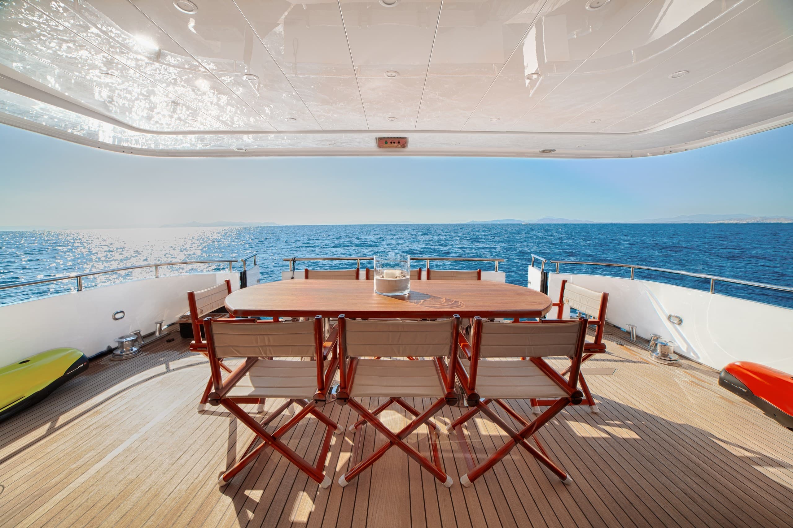 Motor yacht ZOI 26m by Admiral — aft deck