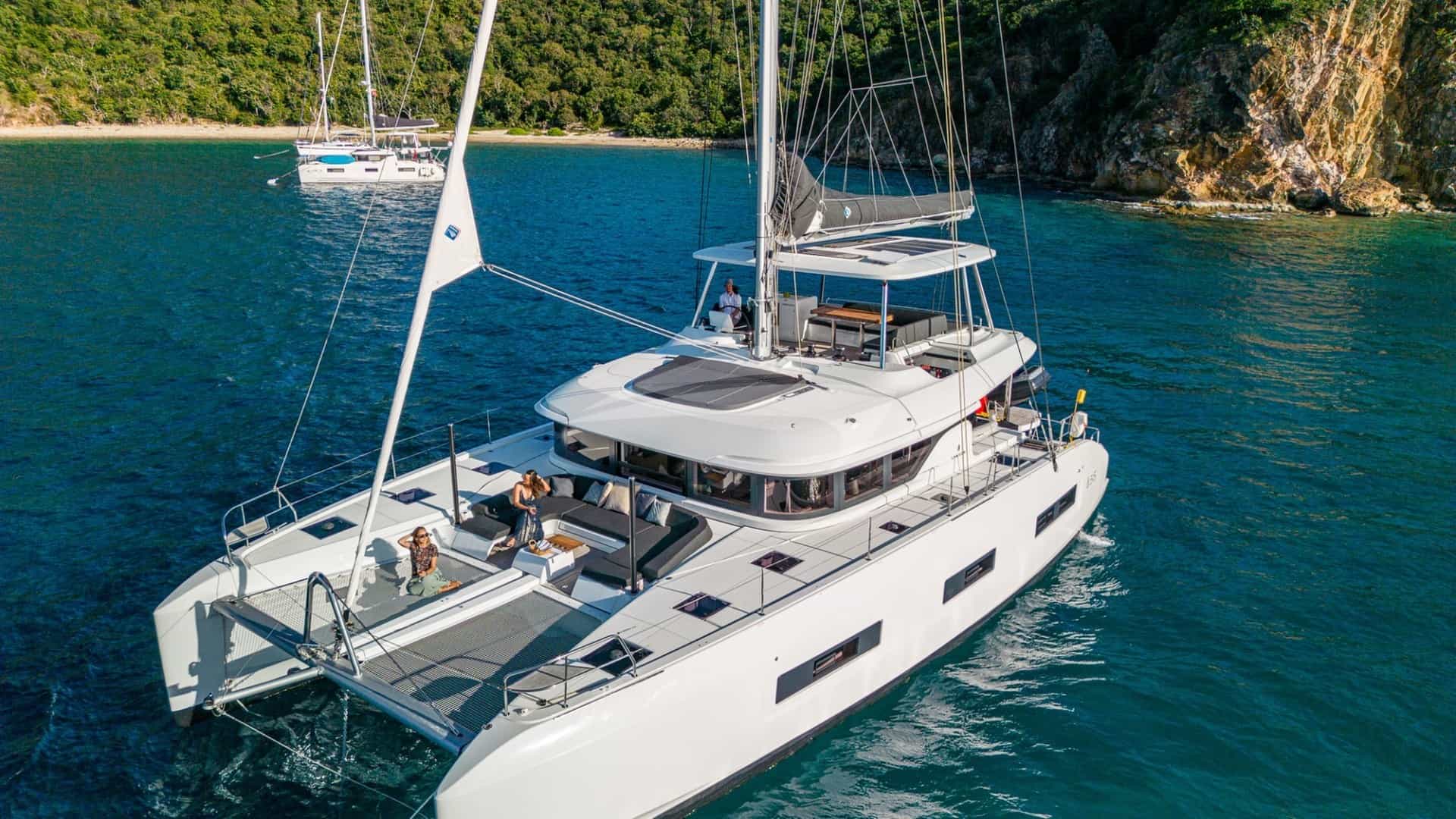 Valinor - ext port | Drivas Yachts