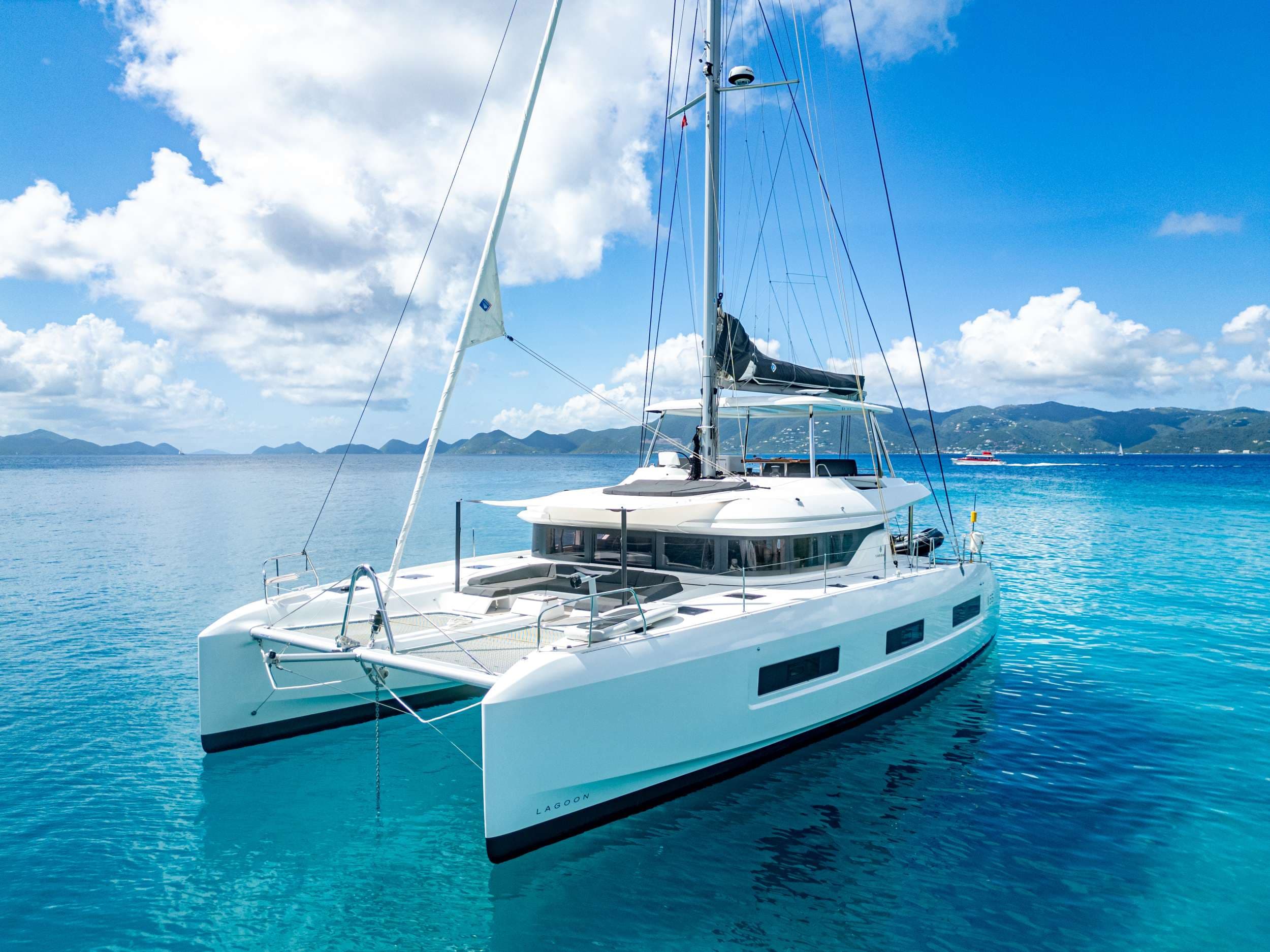 Valinor - ext stbd | Drivas Yachts