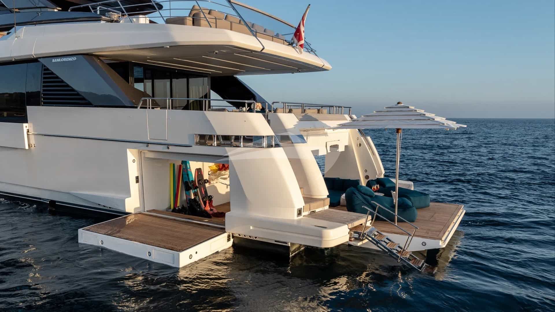 VAUBAN - ext stern | Drivas Yachts