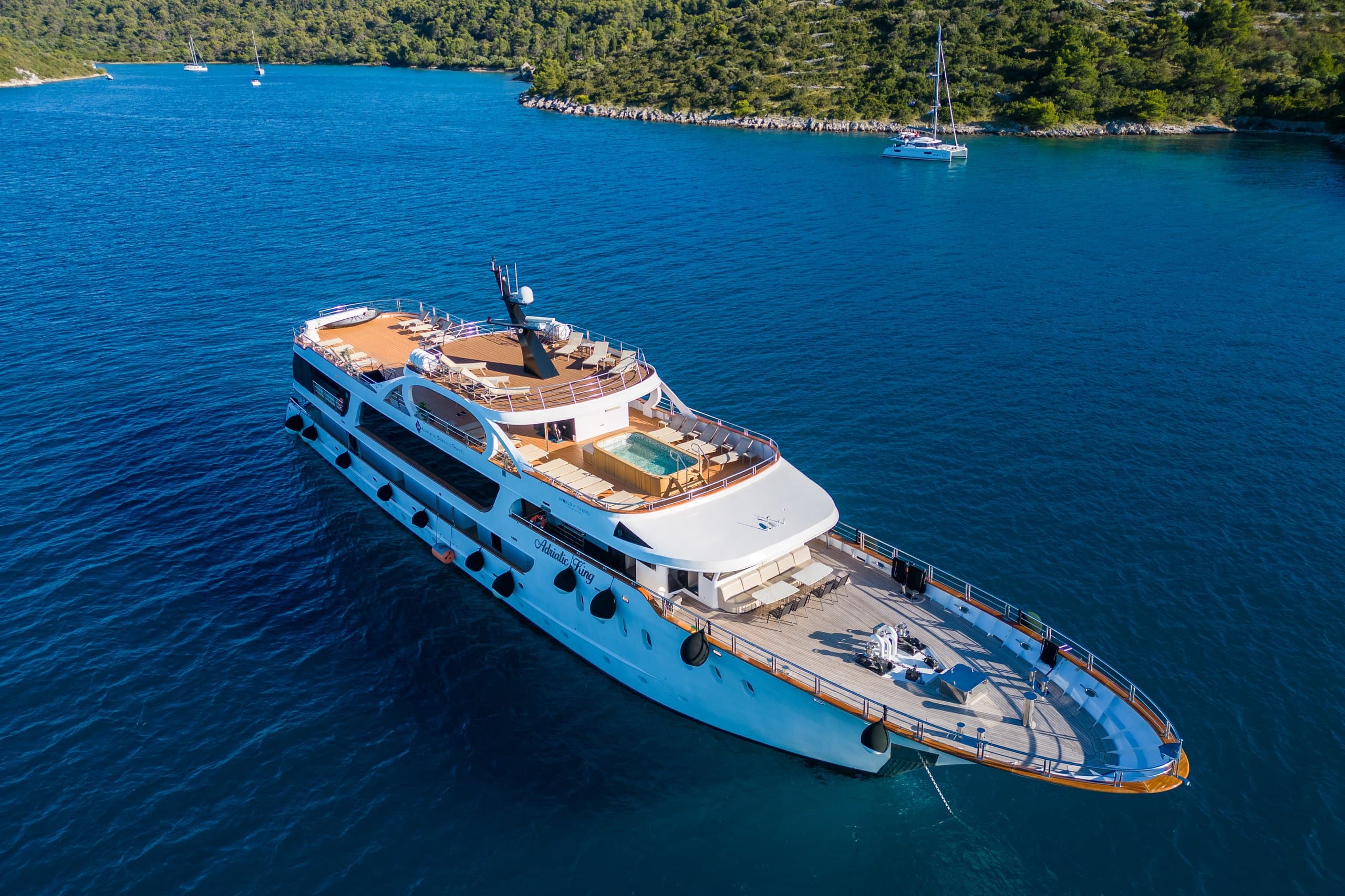ADRIATIC KING | Drivas Yachts