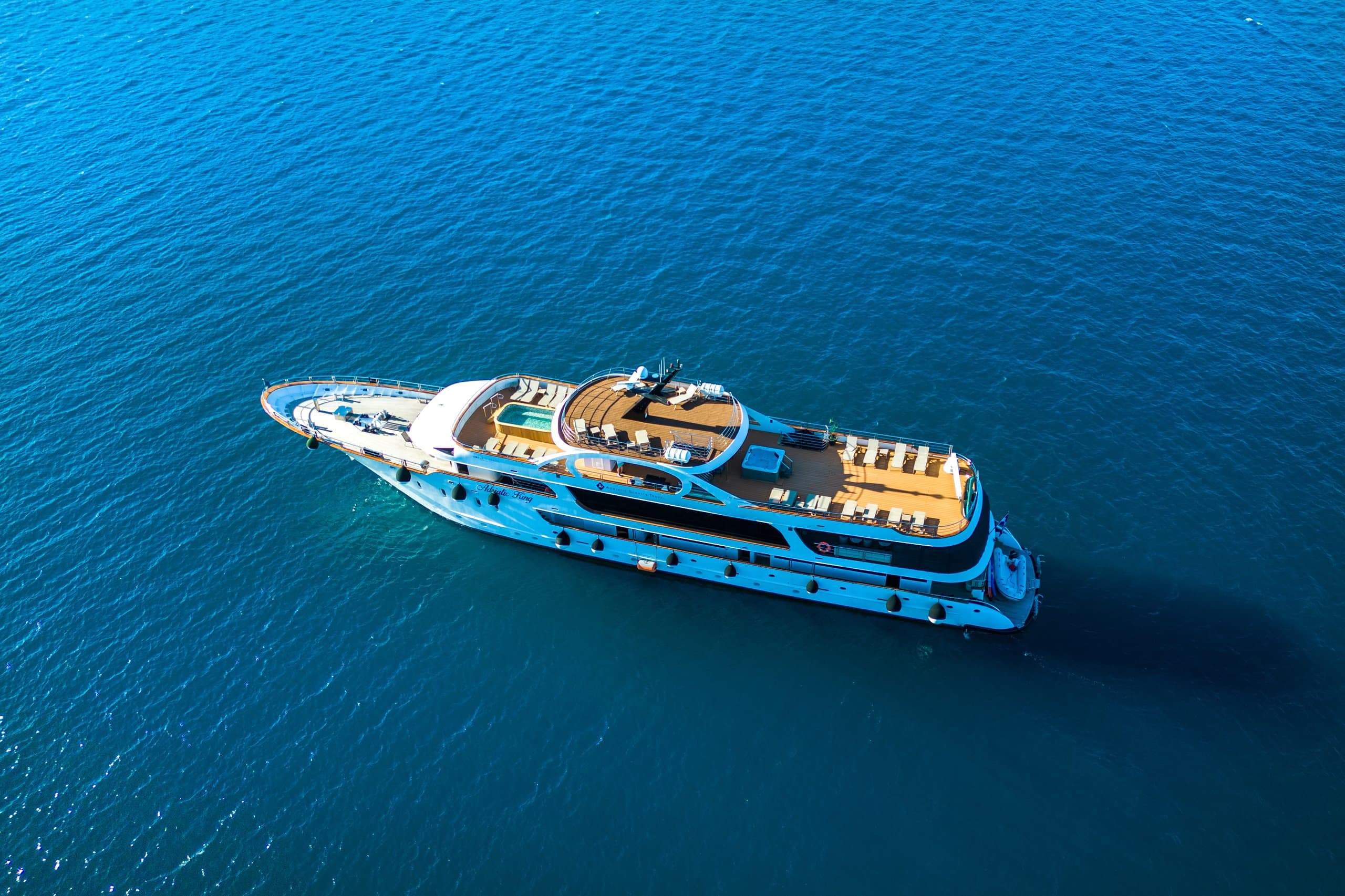 ADRIATIC KING | Drivas Yachts