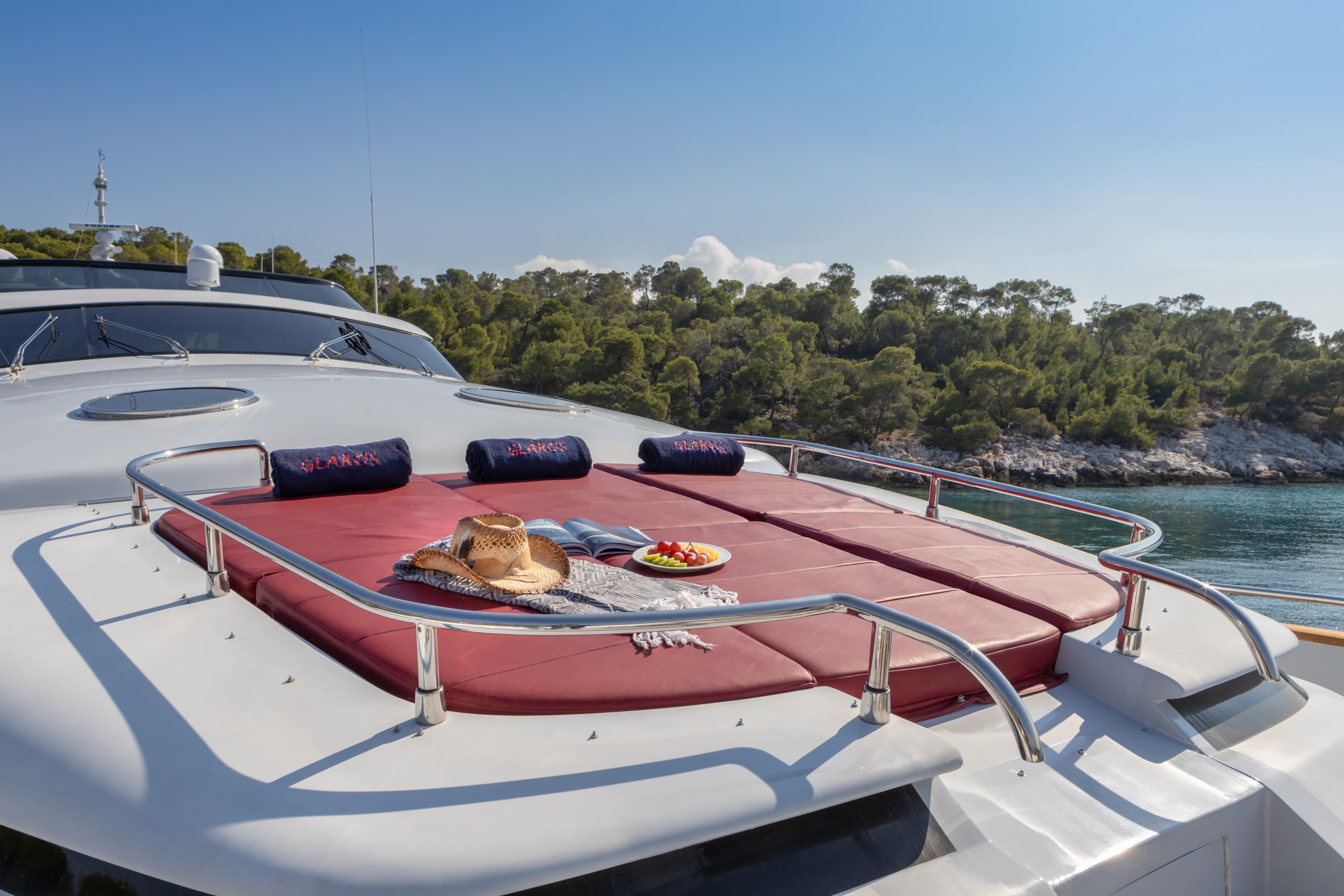 Motor yacht GLAROS 40.5m by Maiora — photo 4