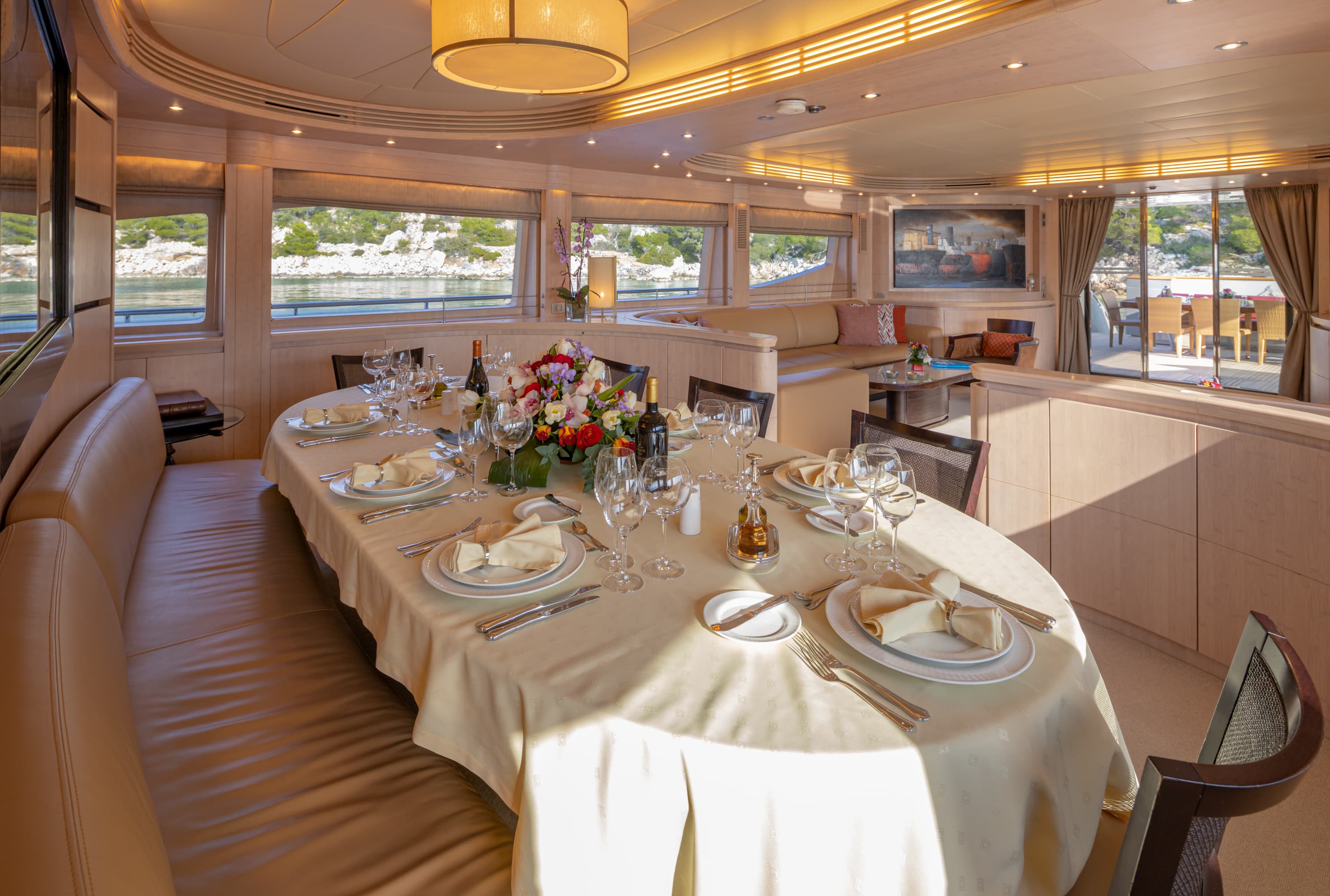 Motor yacht GLAROS 40.5m by Maiora — photo 8