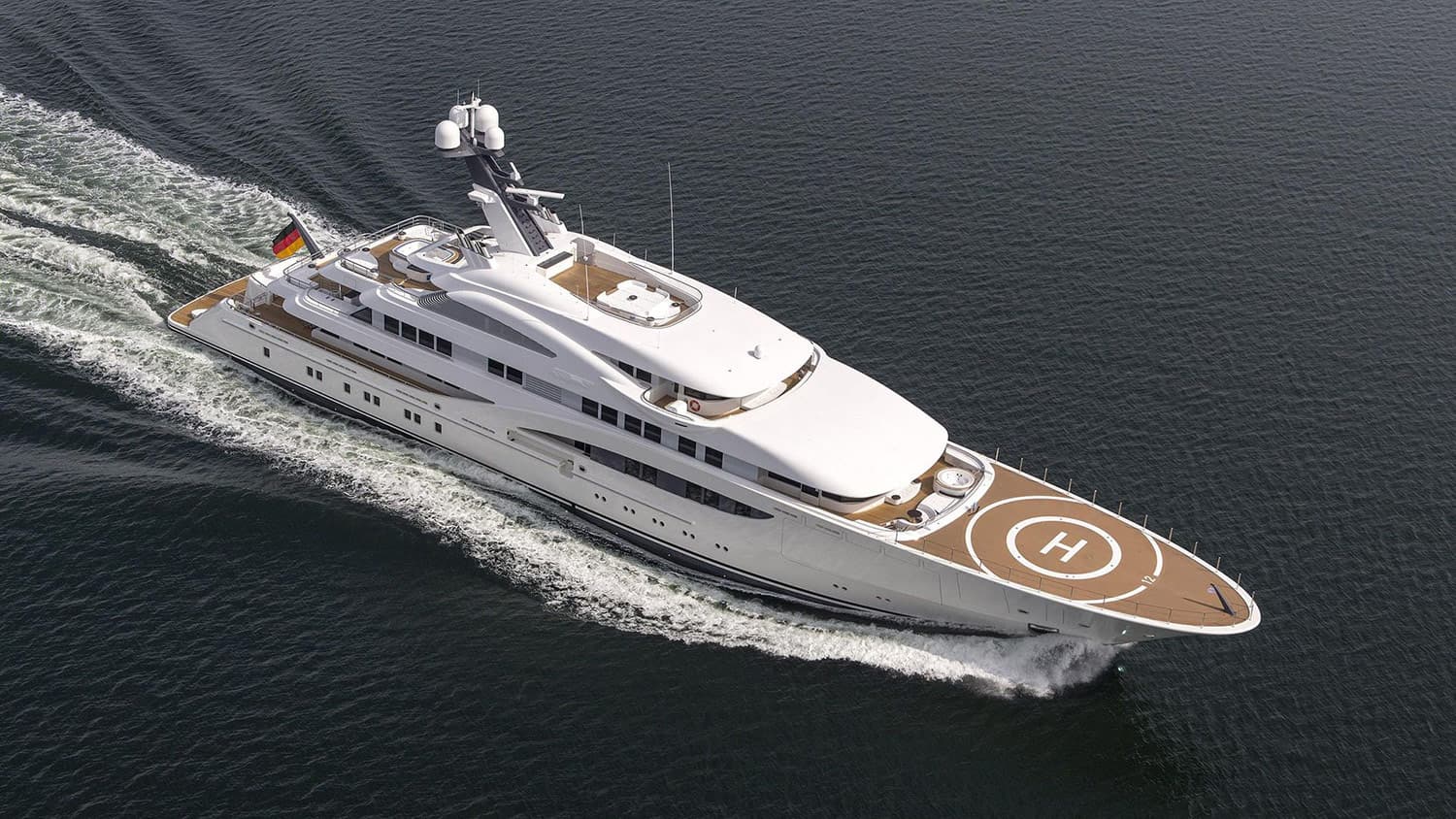 GIGIA - aerial | Drivas Yachts