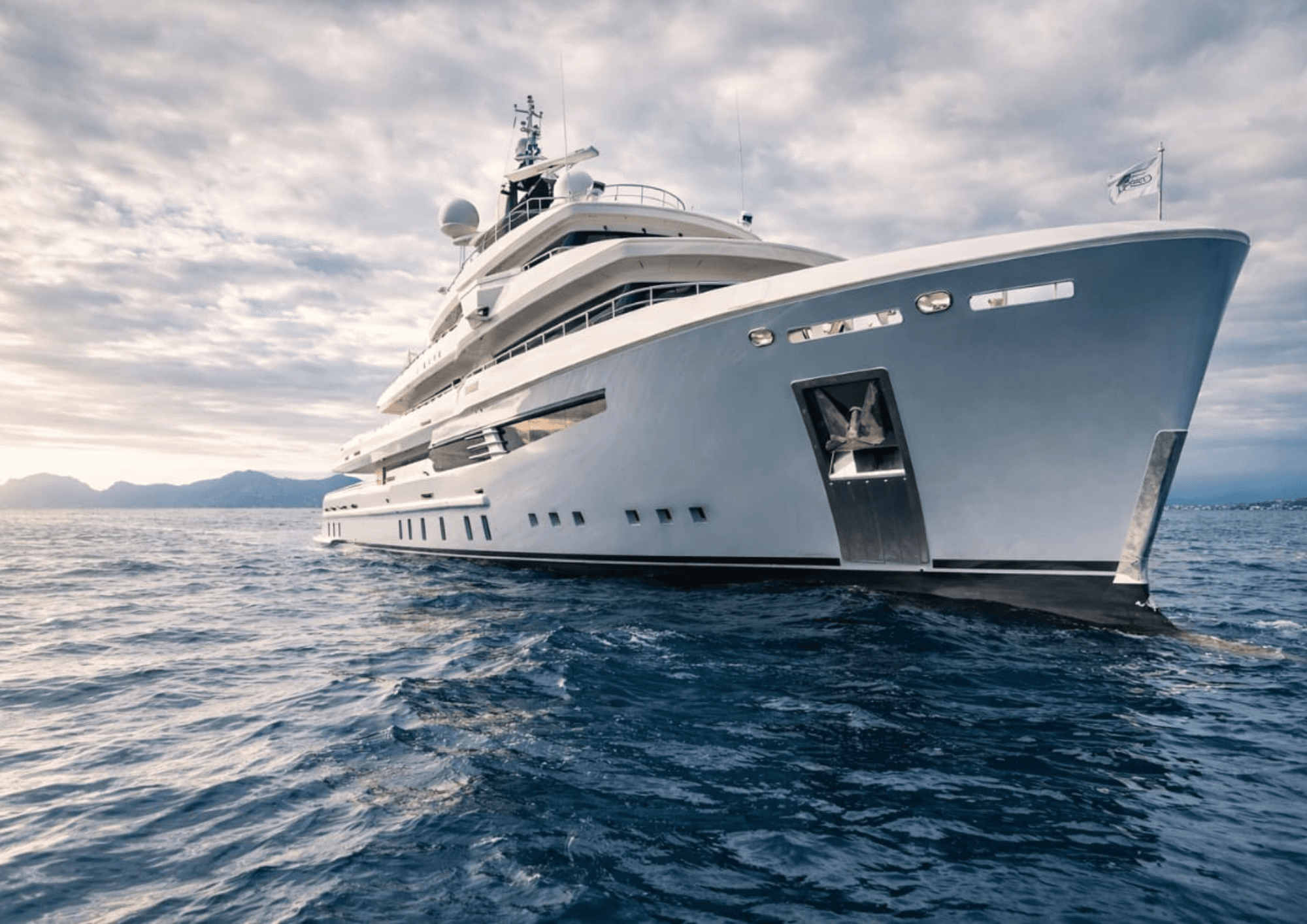 I NOVA - ext stbd | Drivas Yachts
