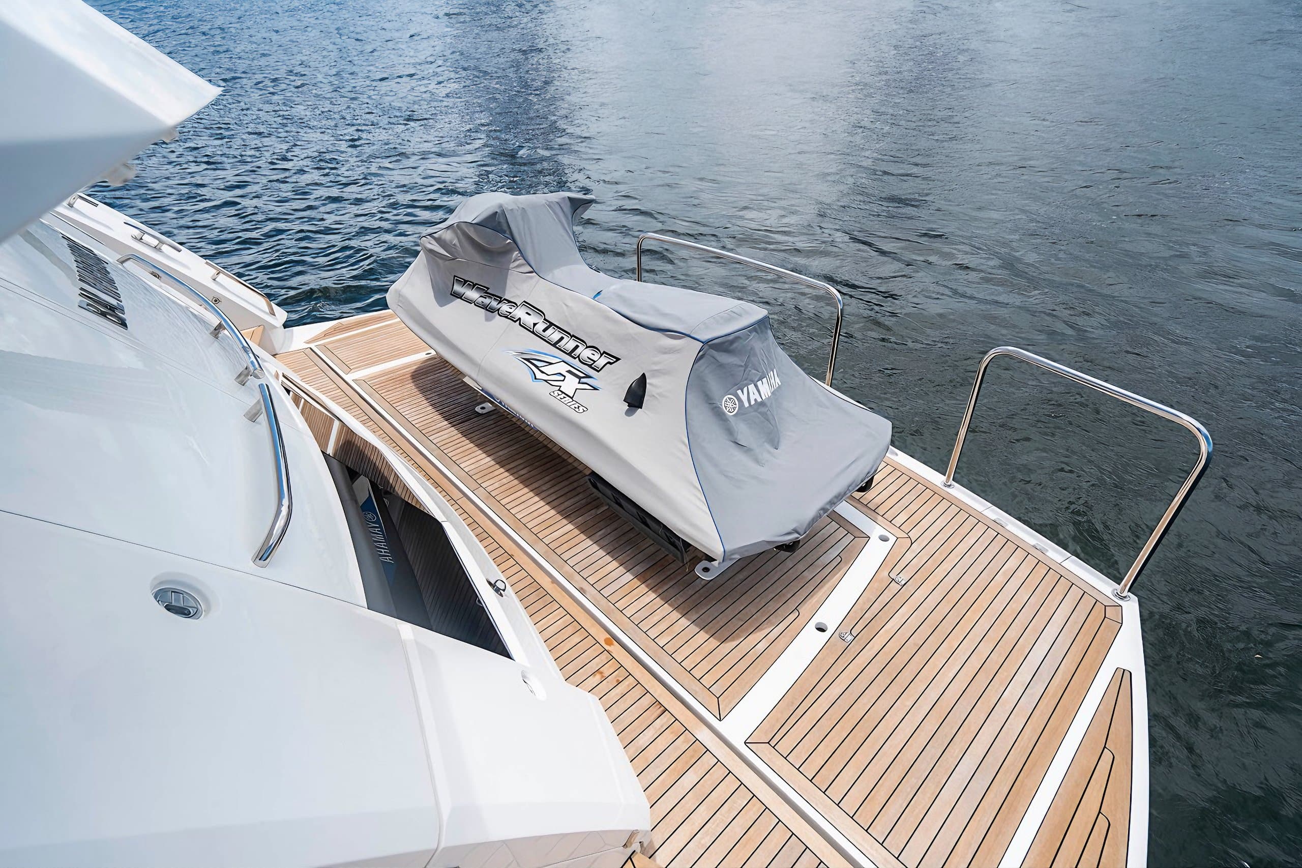 QUANTUM | Drivas Yachts
