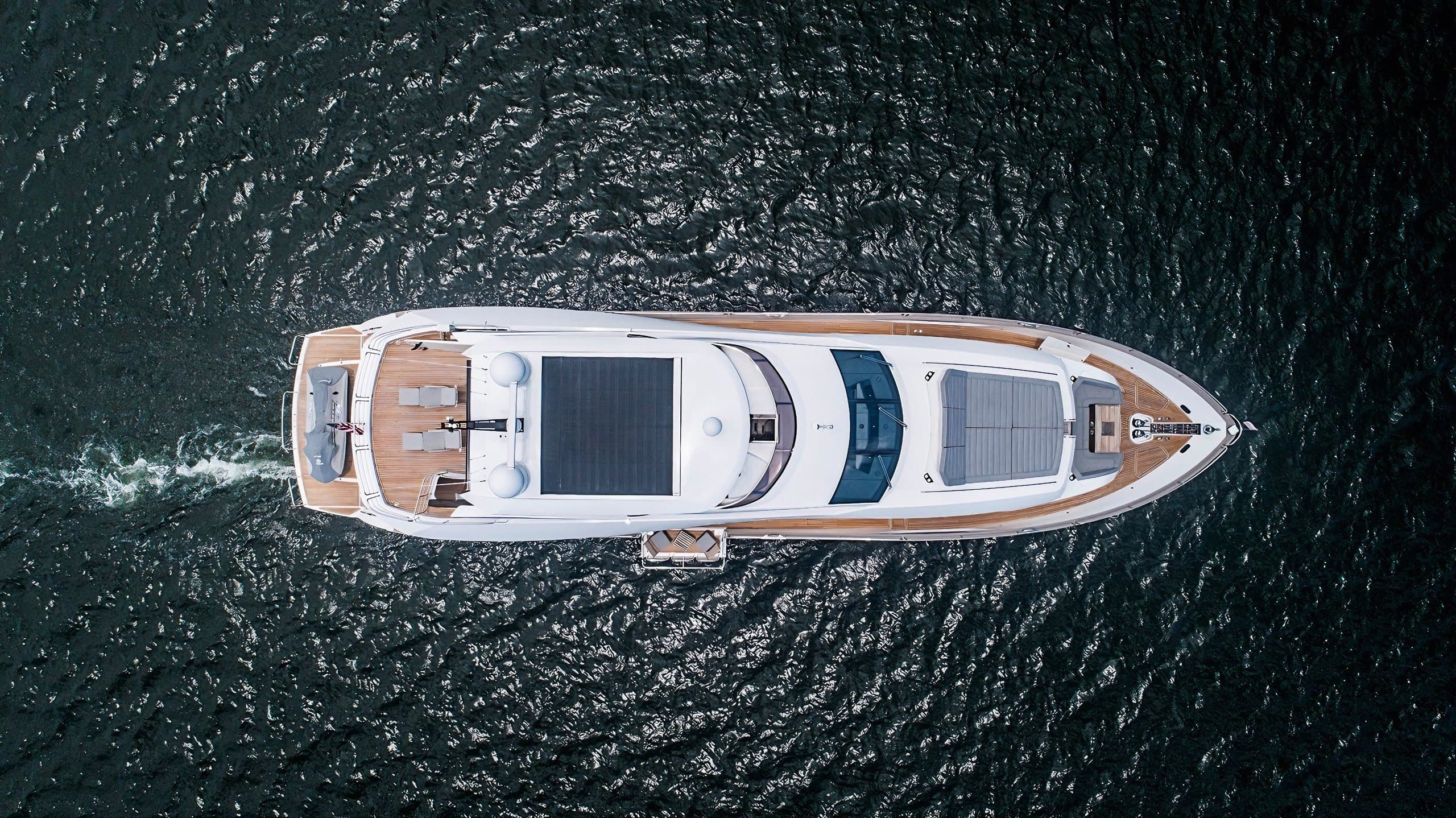 QUANTUM | Drivas Yachts