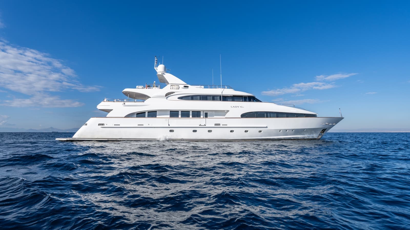 LADY G II - ext port | Drivas Yachts