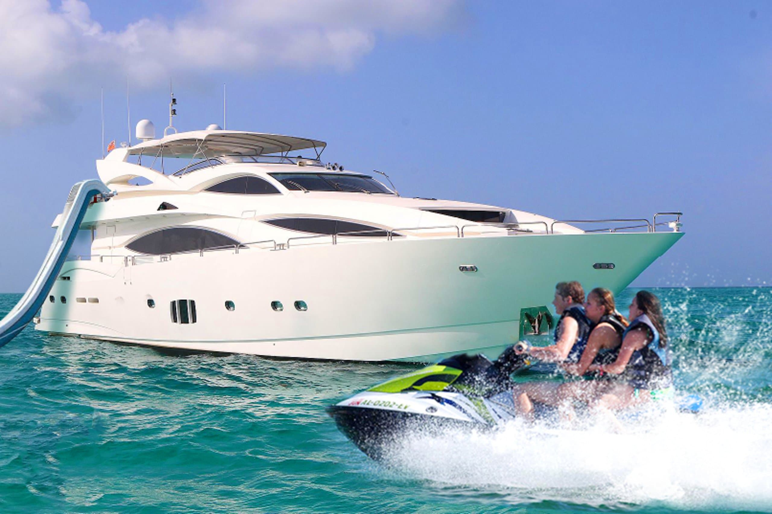 YCM 105 | Drivas Yachts