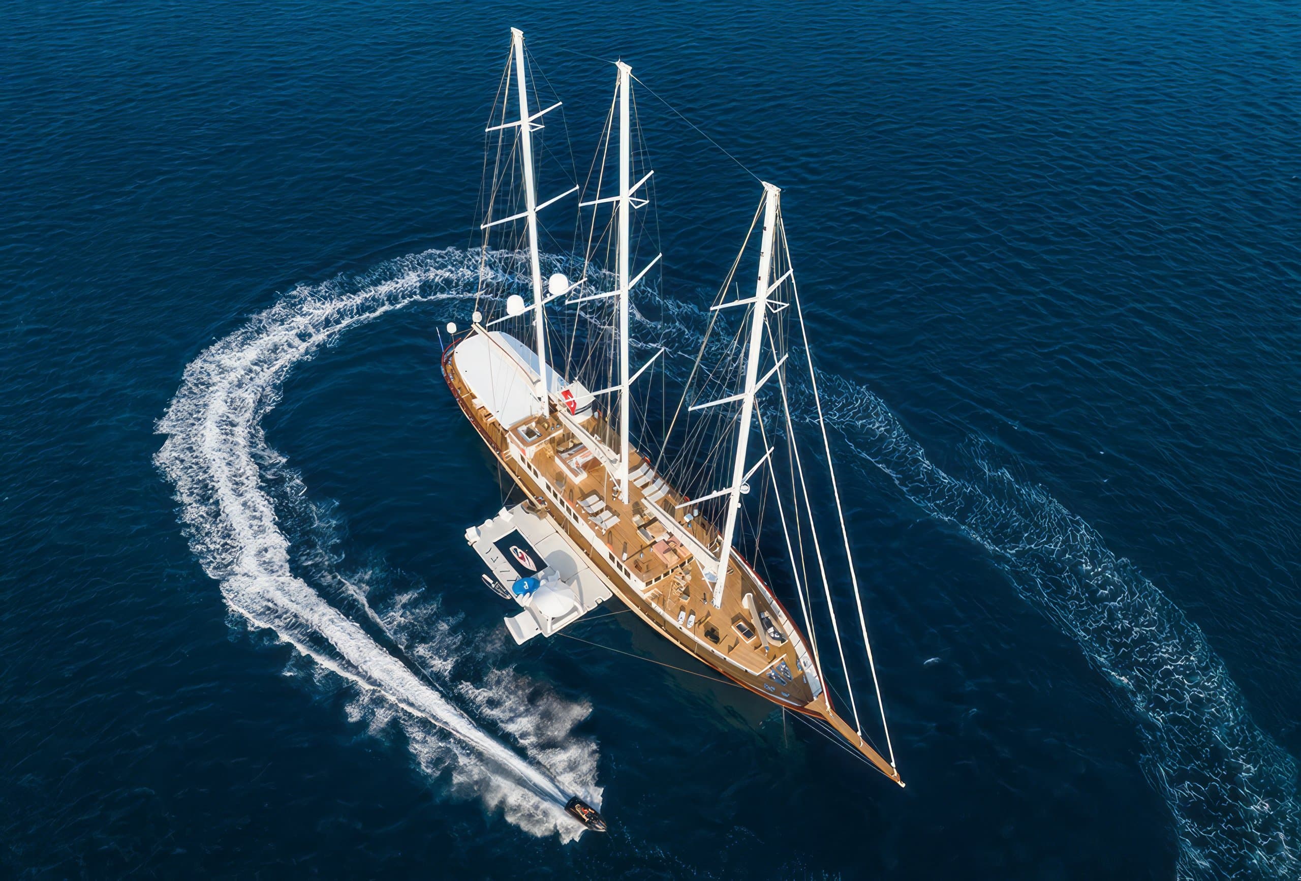 YAZZ | Drivas Yachts