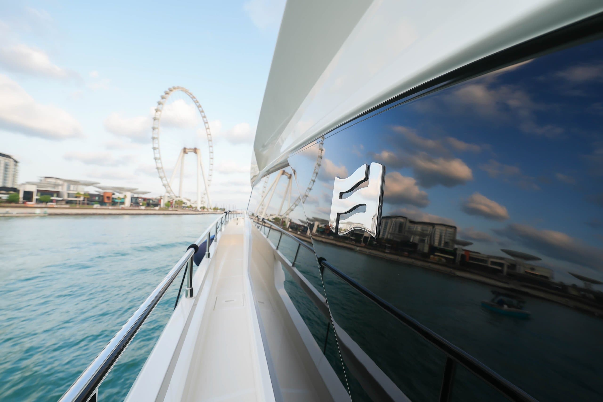 AQUILA | Drivas Yachts