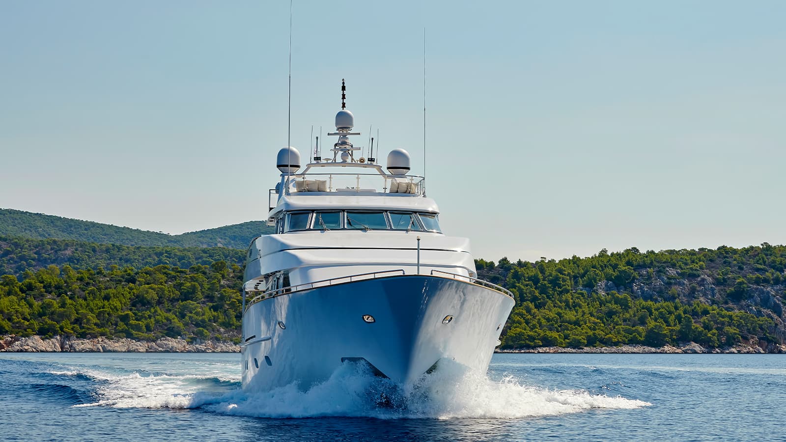 IDYLLE - ext bow | Drivas Yachts