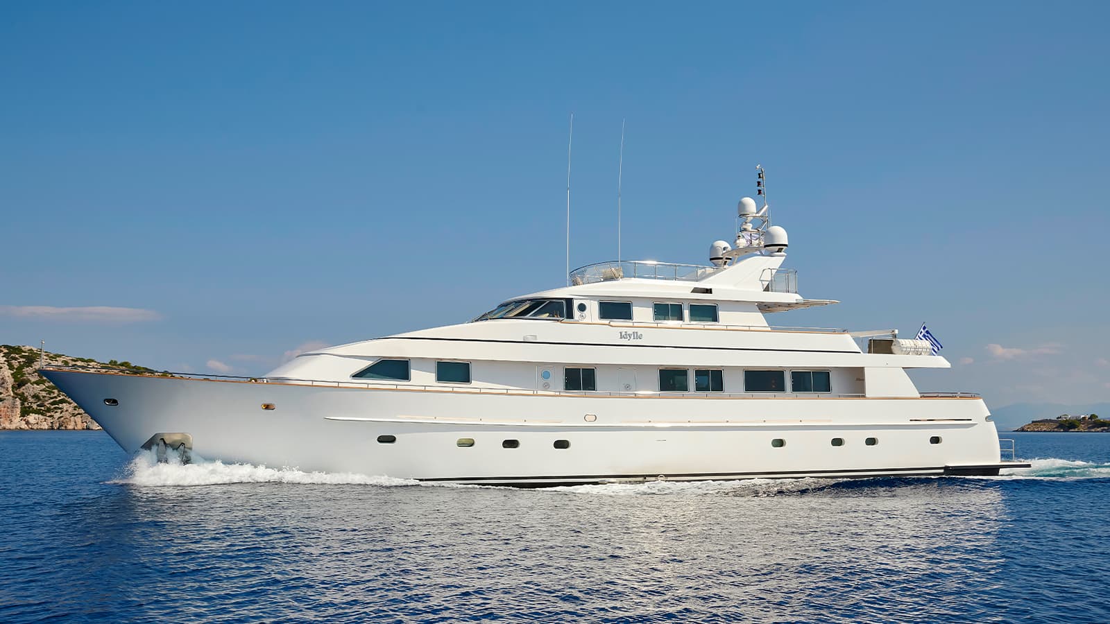 IDYLLE - ext port | Drivas Yachts