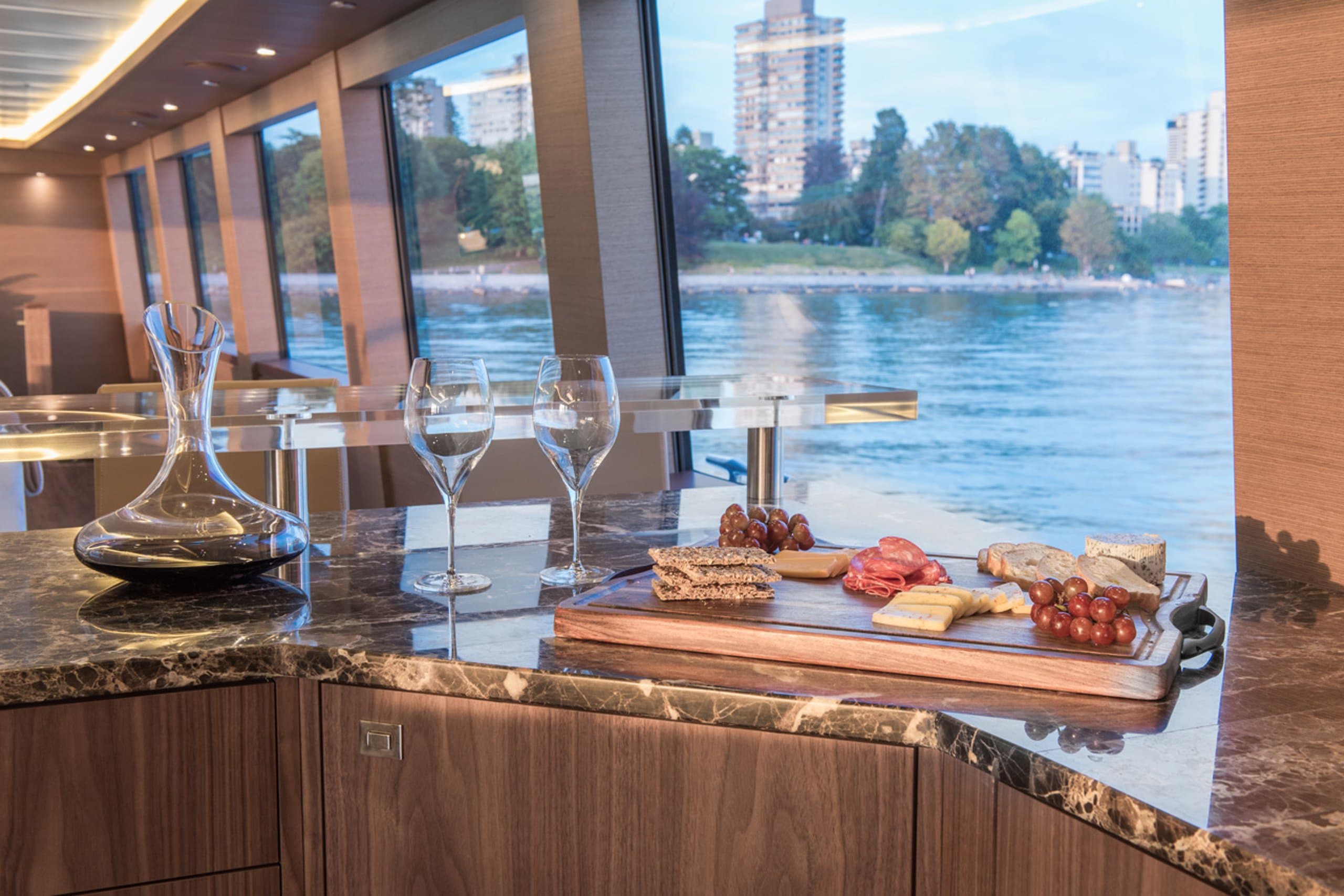 ASCENTE | Drivas Yachts