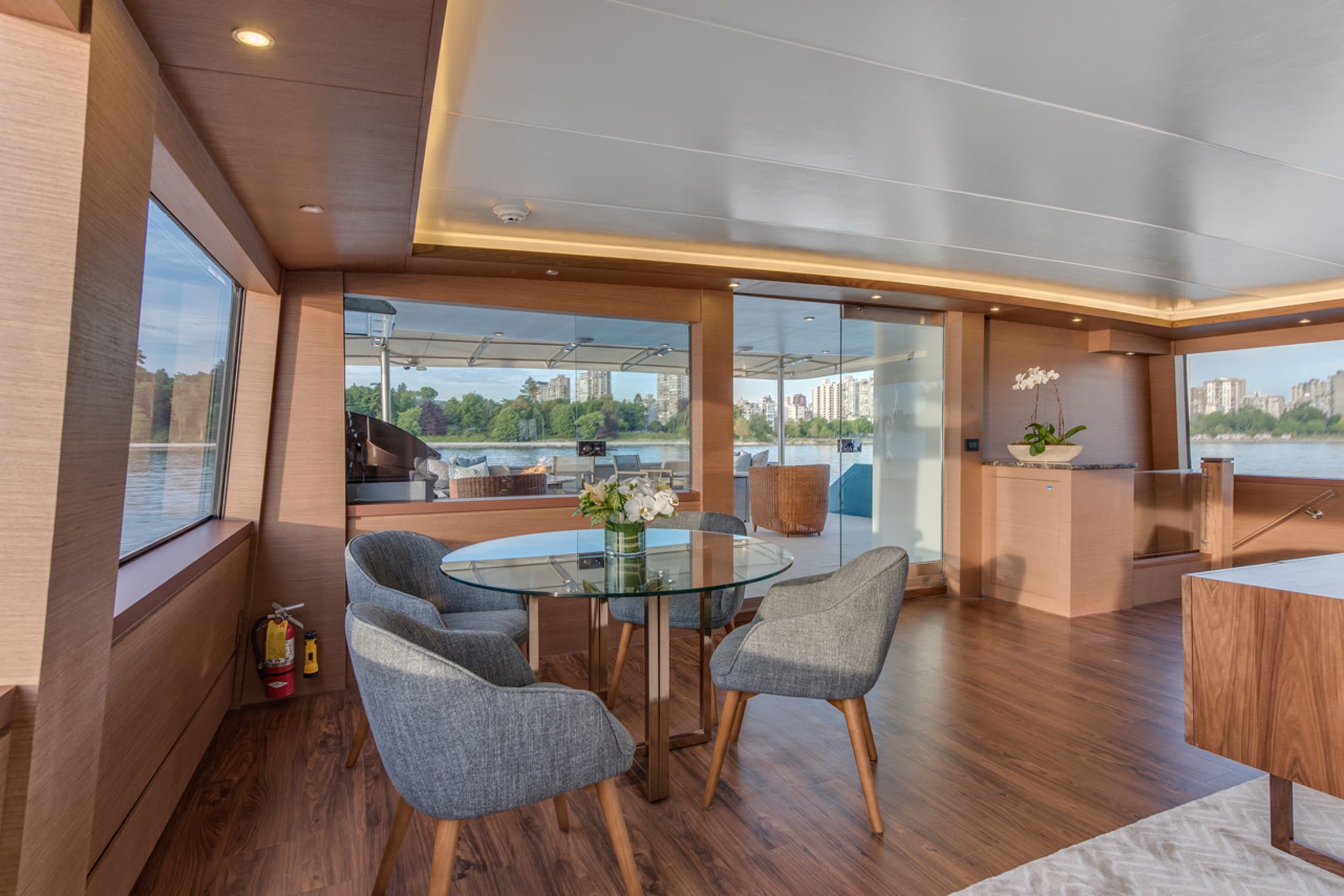ASCENTE | Drivas Yachts
