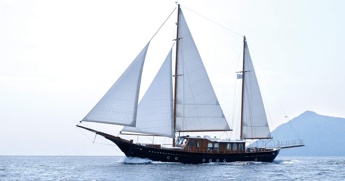 LIANA H - ext stbd | Drivas Yachts