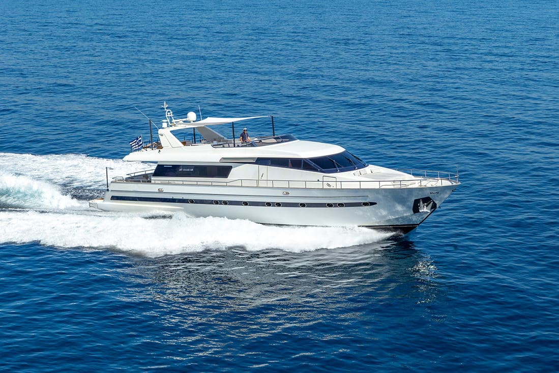 THE BIRD - ext running | Drivas Yachts