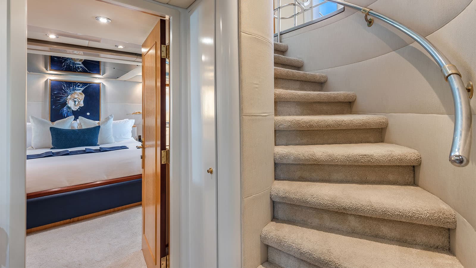 SURINA - cabin master | Drivas Yachts