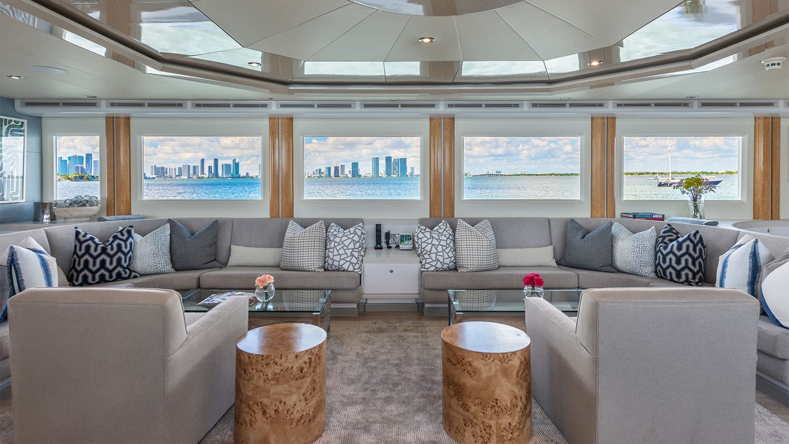 SURINA - saloon | Drivas Yachts