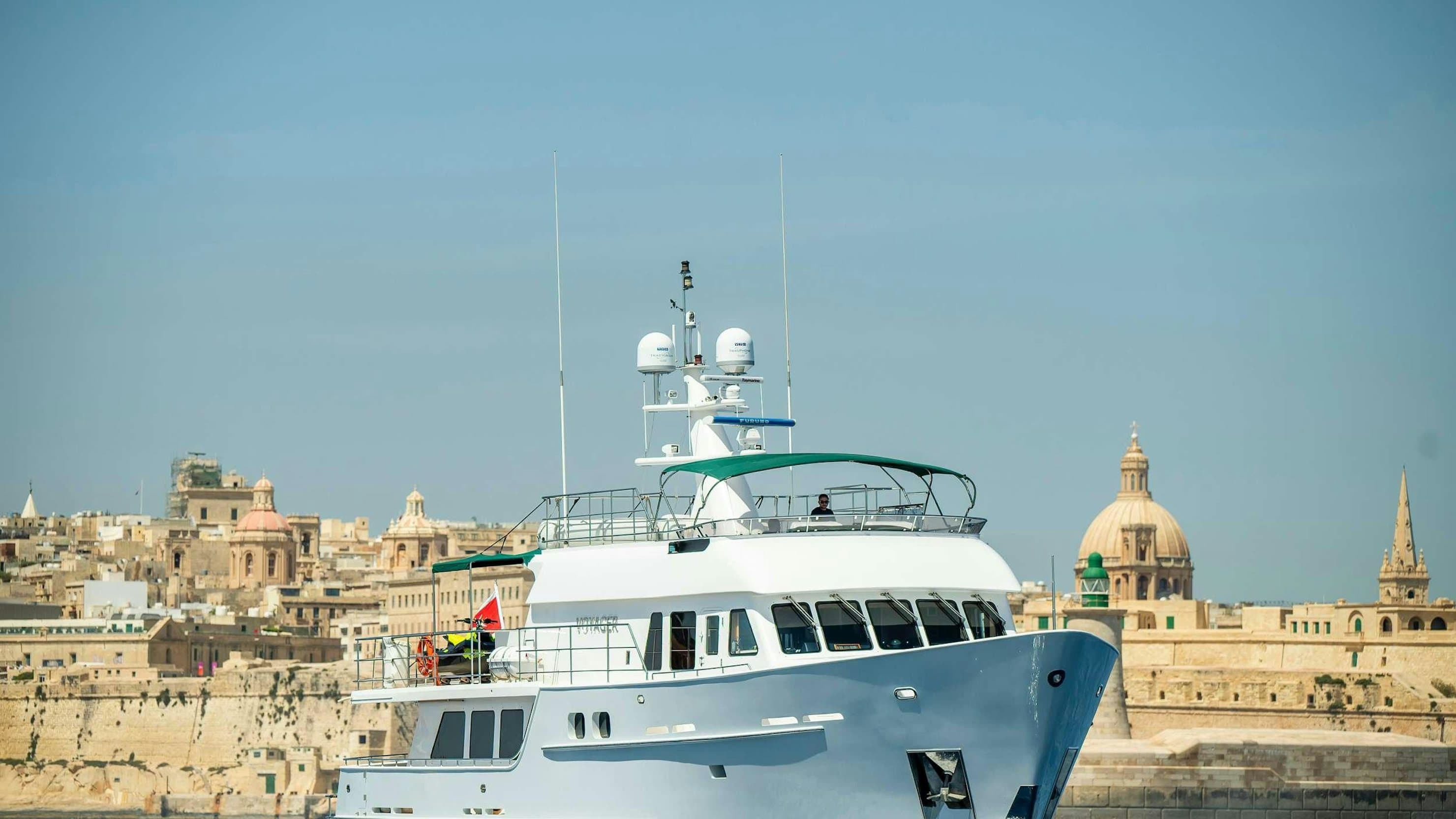EFMARIA - ext stbd | Drivas Yachts