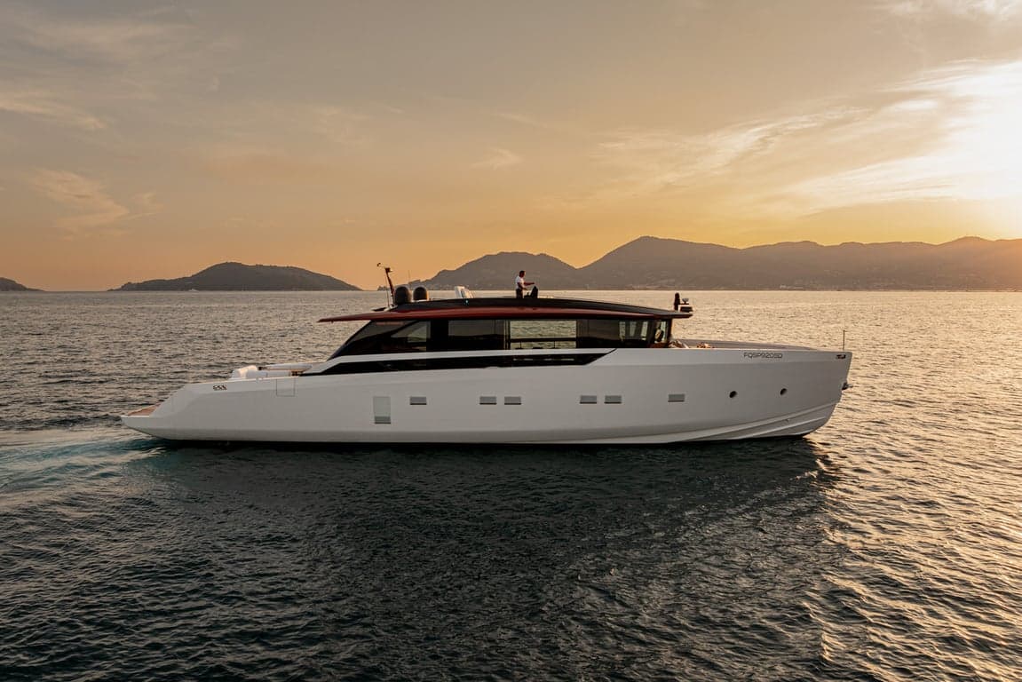 Motor yacht FORZA QUIETA 27.95m by Sanlorenzo