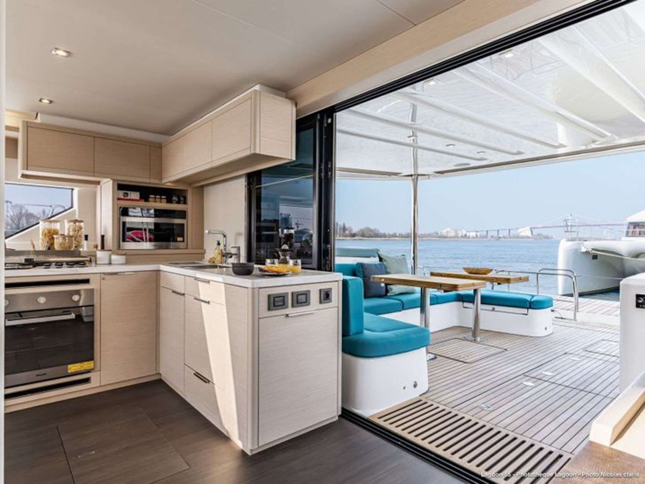 LULU | Drivas Yachts