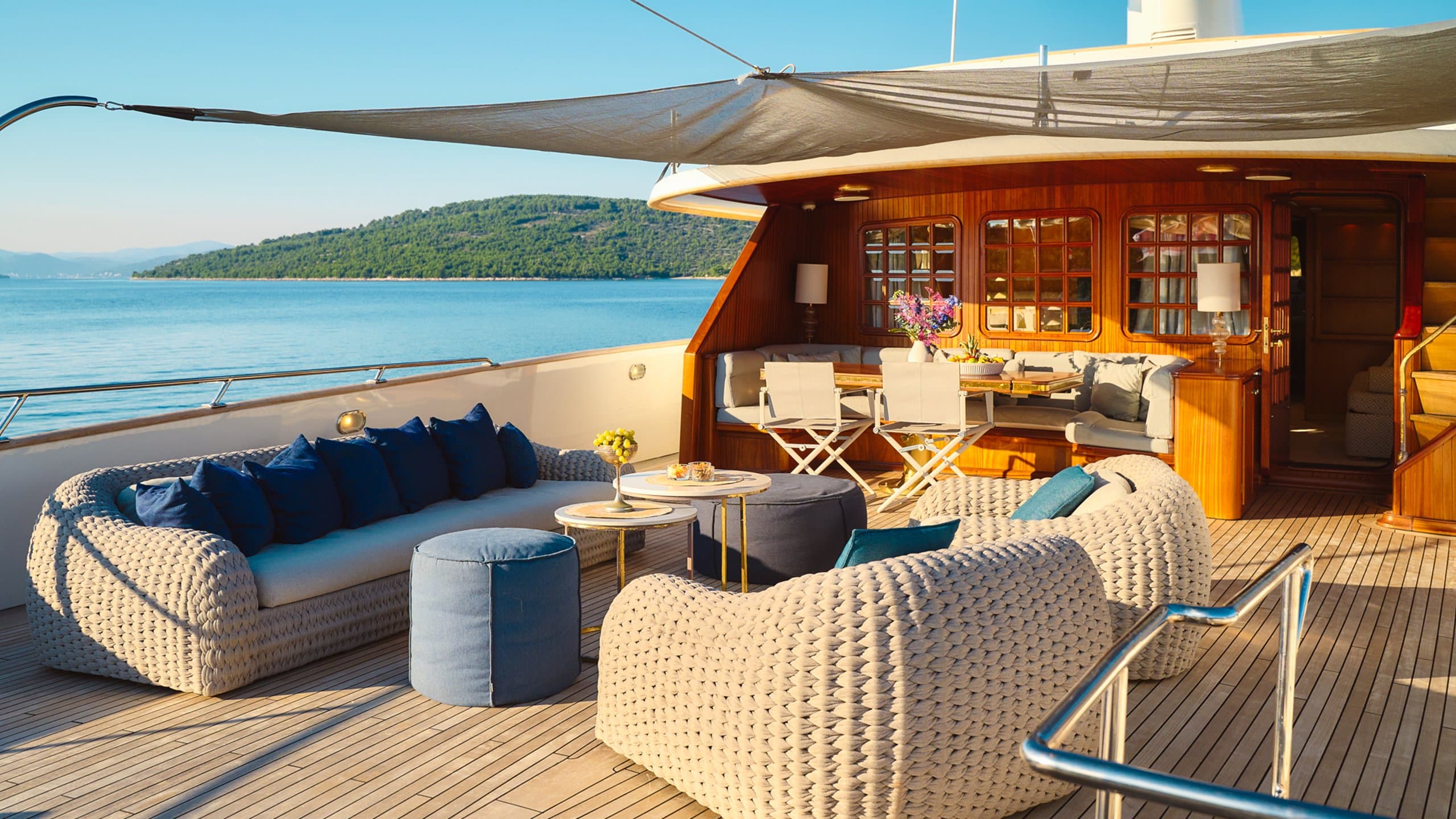 TO JE TO | Drivas Yachts