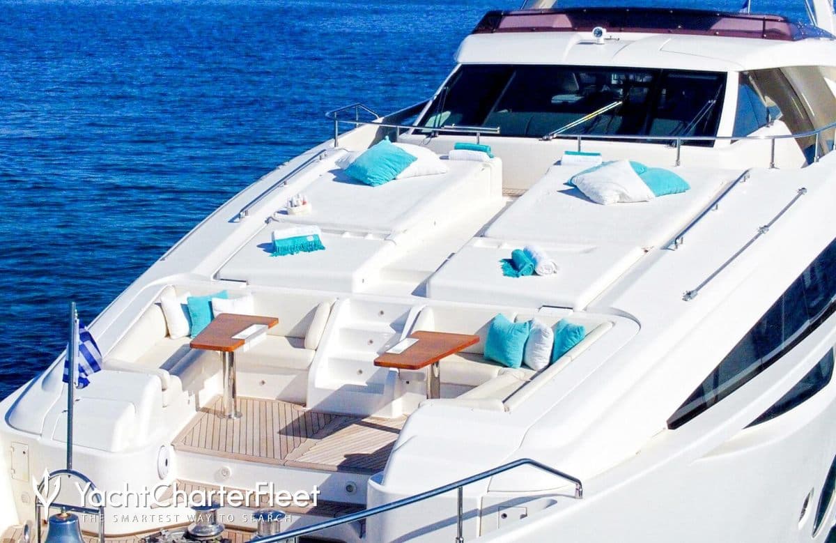 Motor yacht INFINITAS 30.6m by Ferretti — photo 4