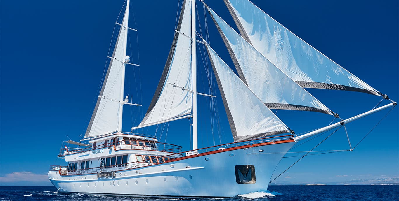 Corsario - ext | Drivas Yachts