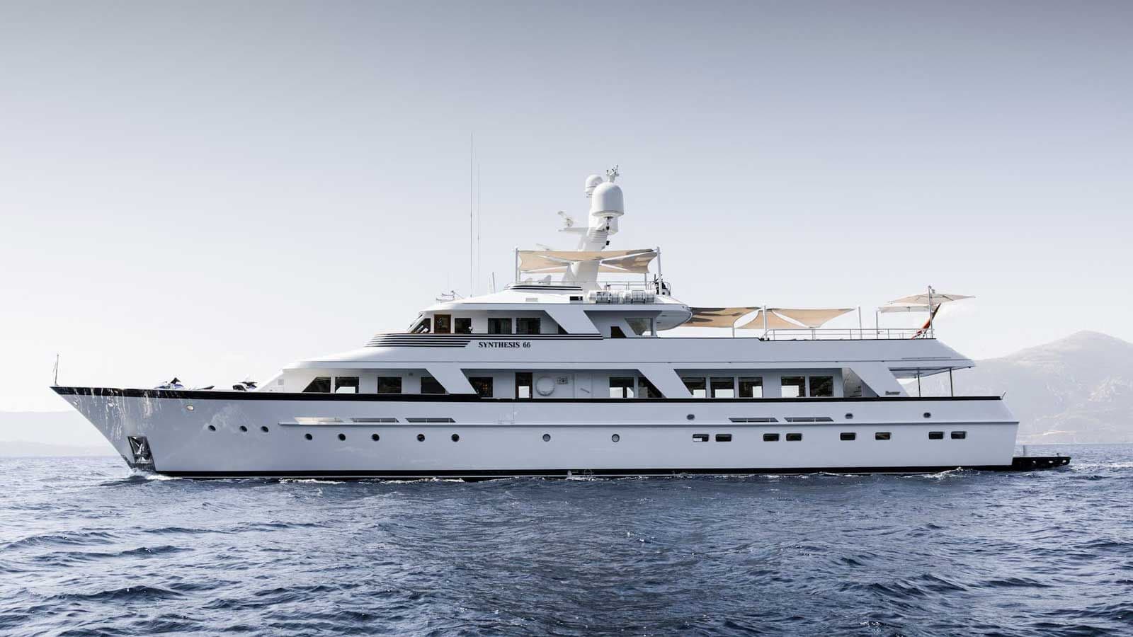 Motor yacht SYNTHESIS 66 41.8m by Feadship — photo 2