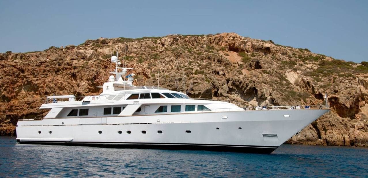 OKTANA - ext | Drivas Yachts