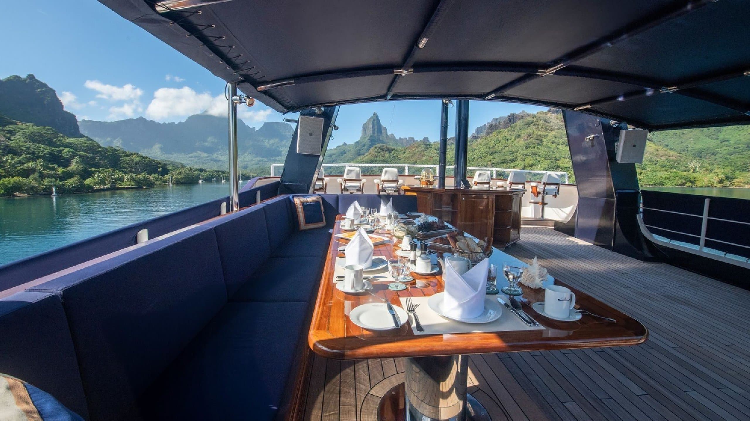 ARCTIC | Drivas Yachts